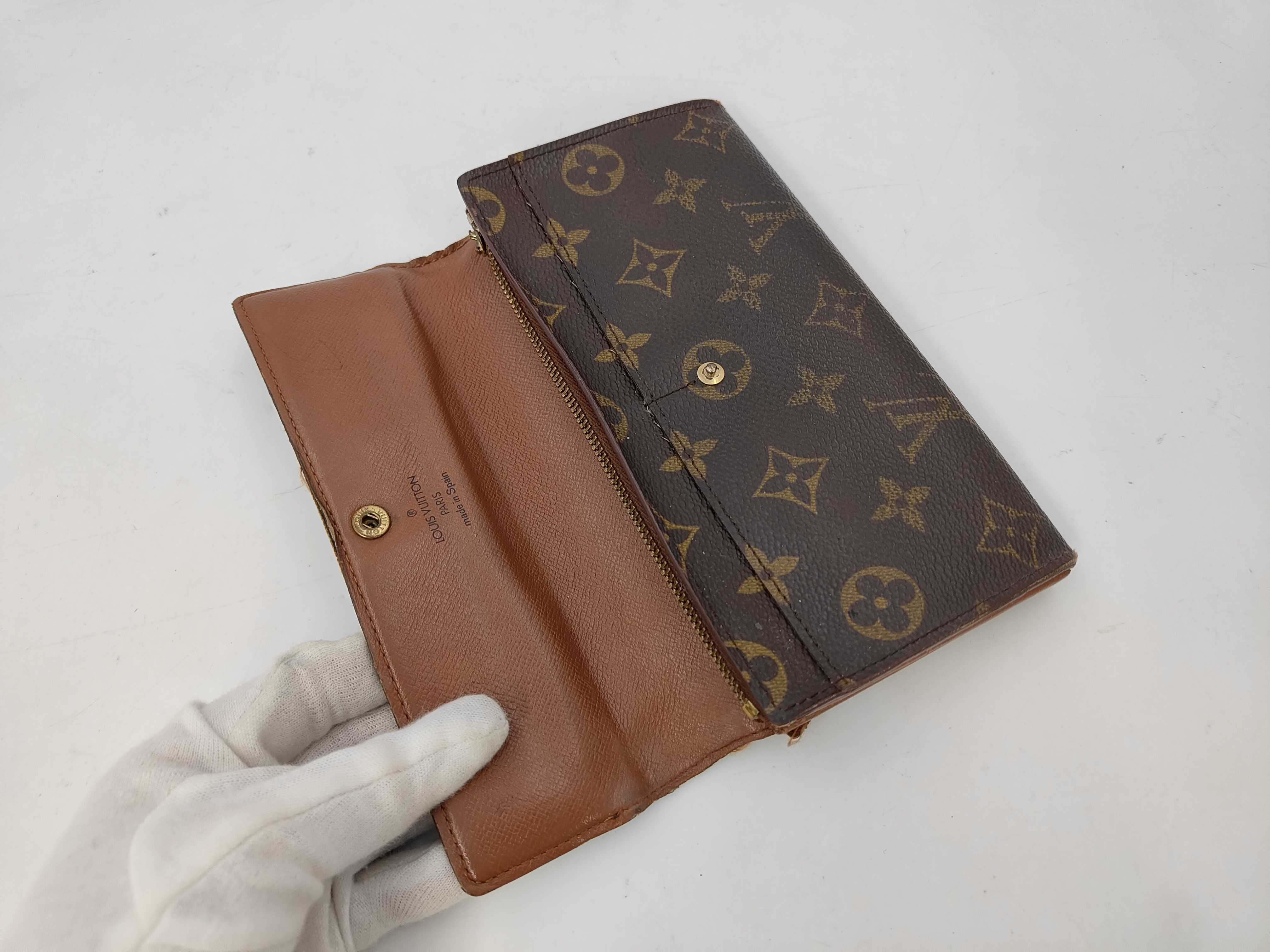 wallet — view 6