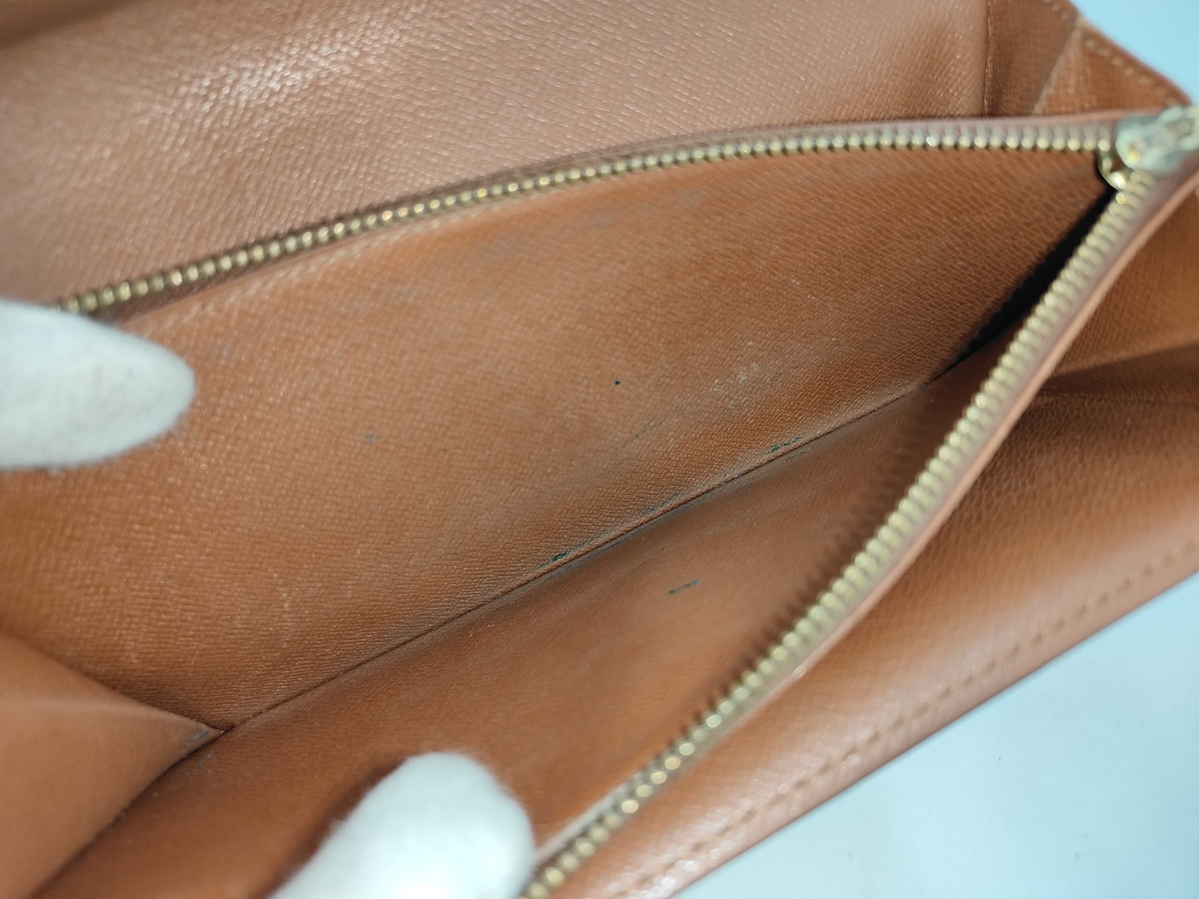wallet — view 8