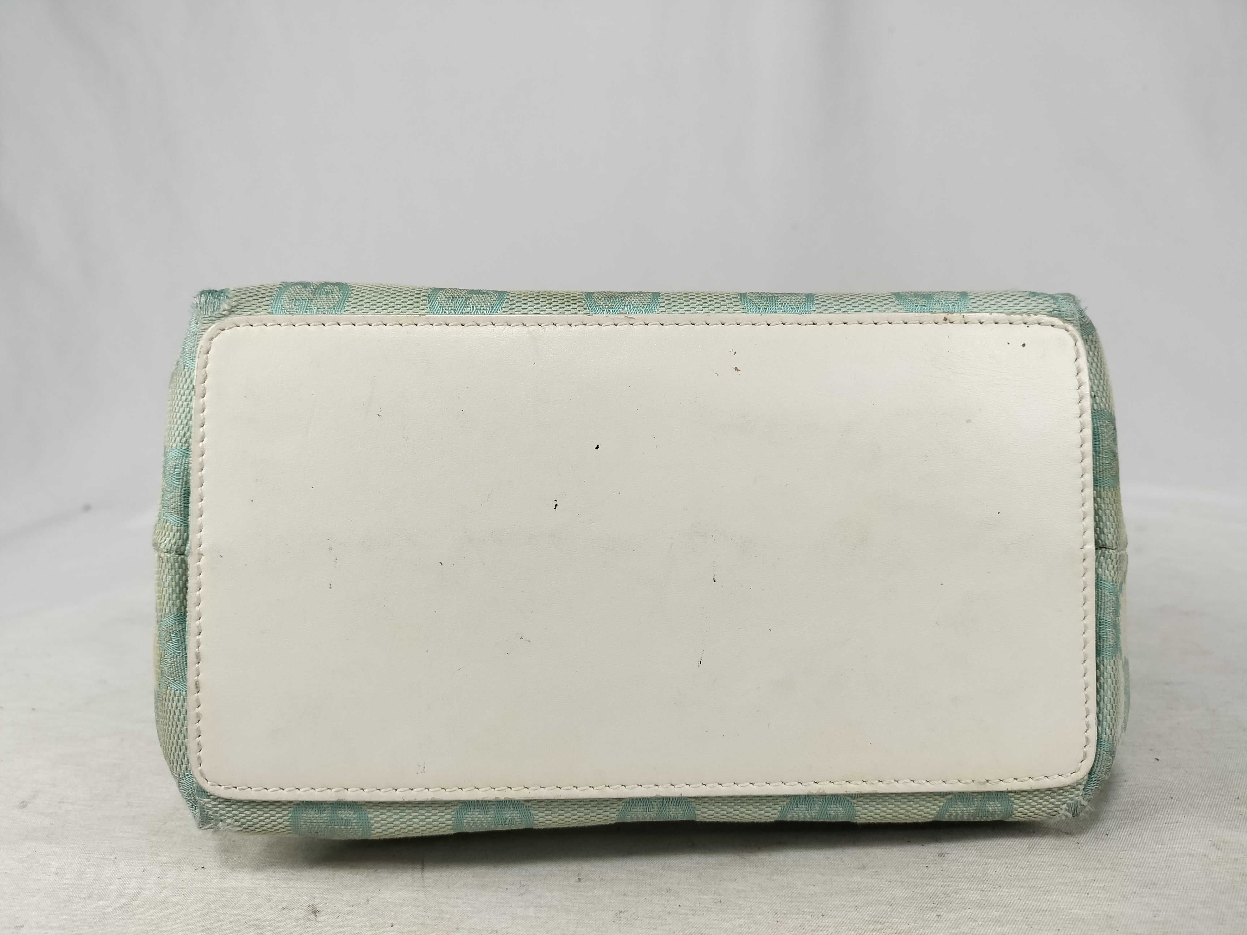 GG Canvas Handbag - Ice Blue x White — view 7