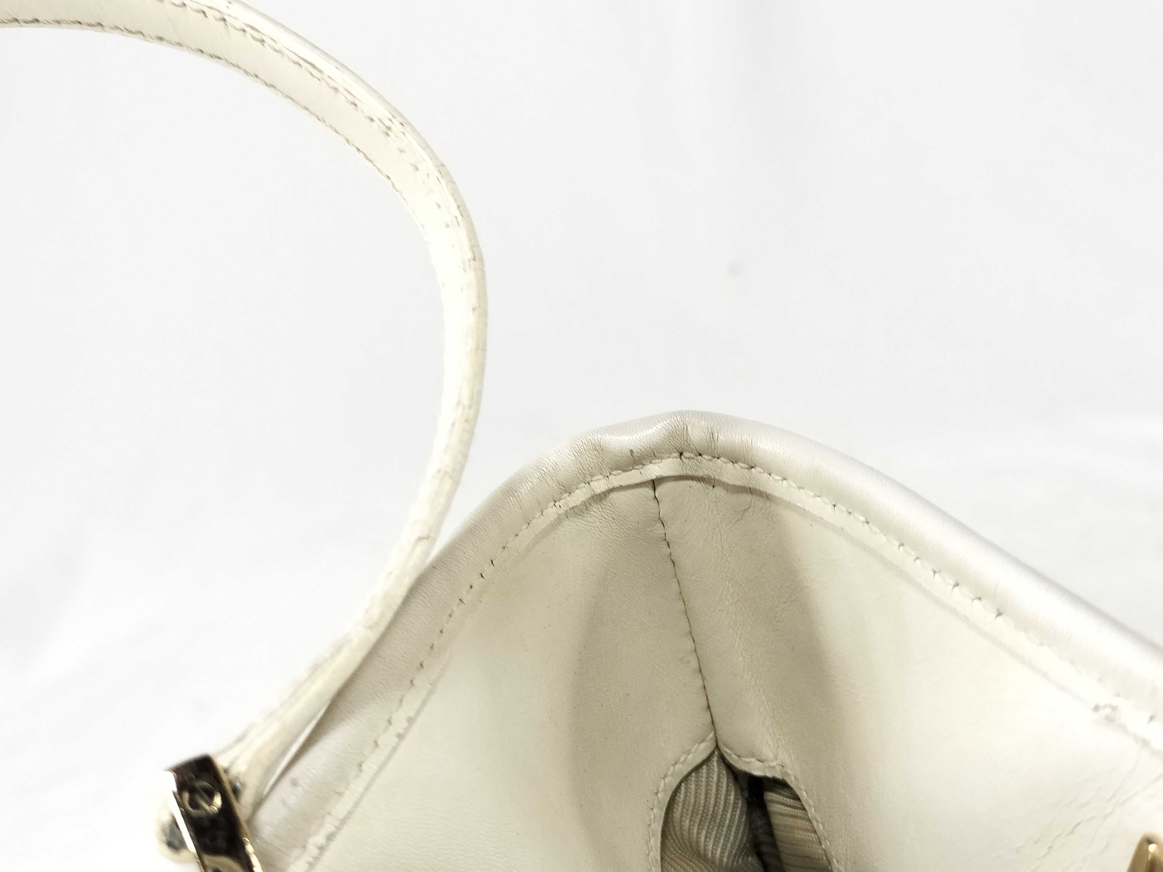 GG Canvas Handbag - Ice Blue x White — view 8