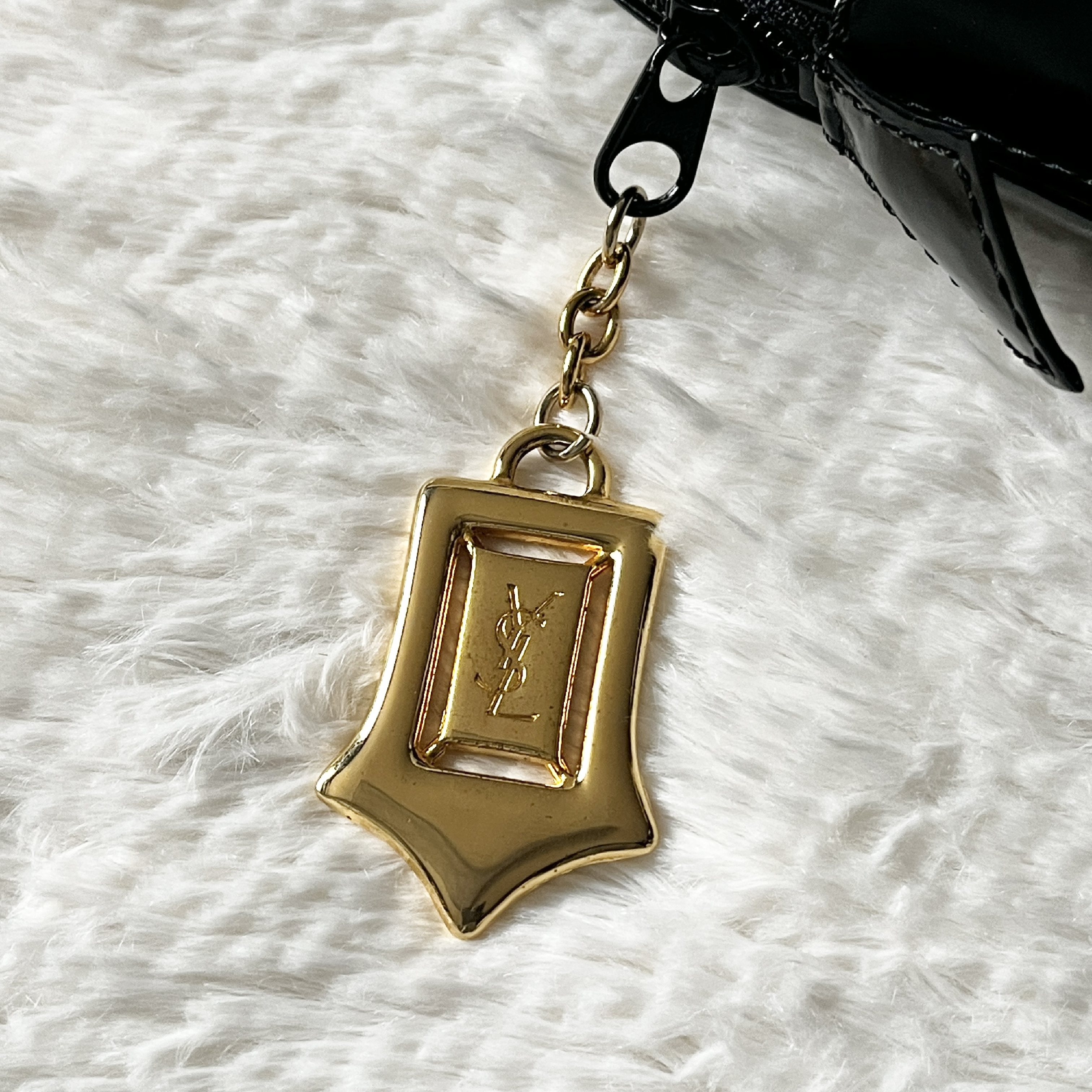 Black Handbag — view 14