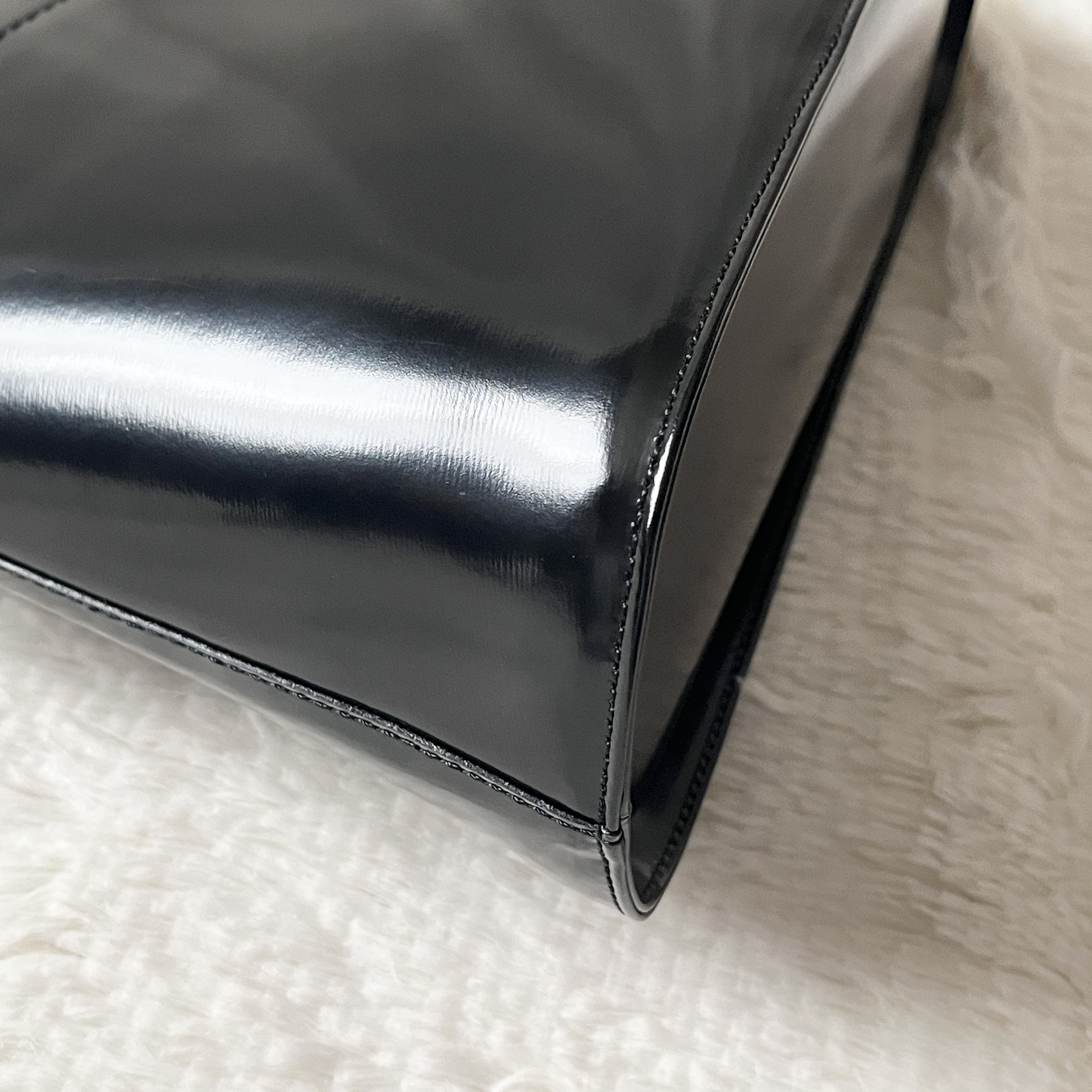 Black Handbag — view 10