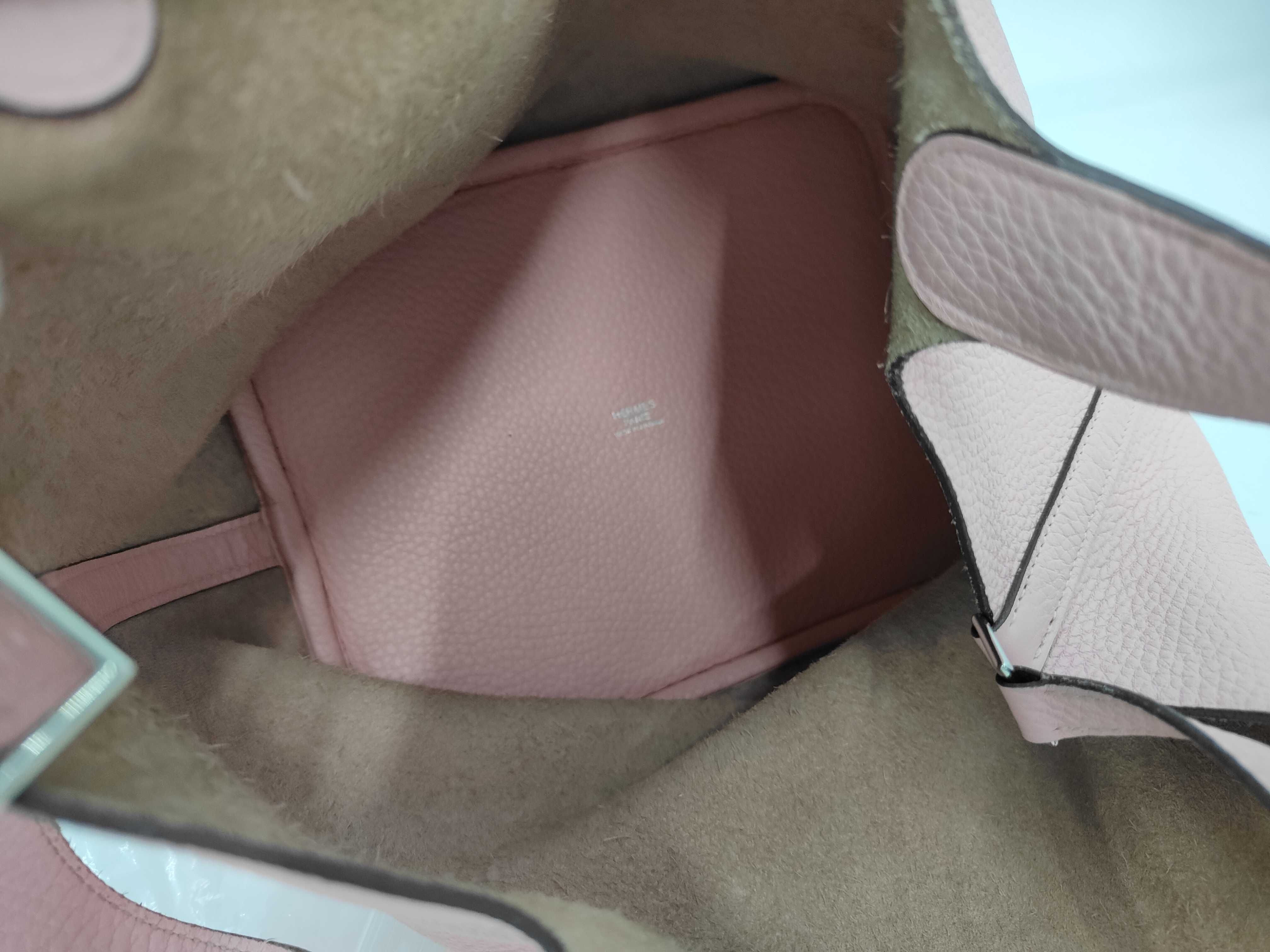 Picotin Lock MM Taurillon Leather Pink Silver Hardware T Stamp Handbag — view 8