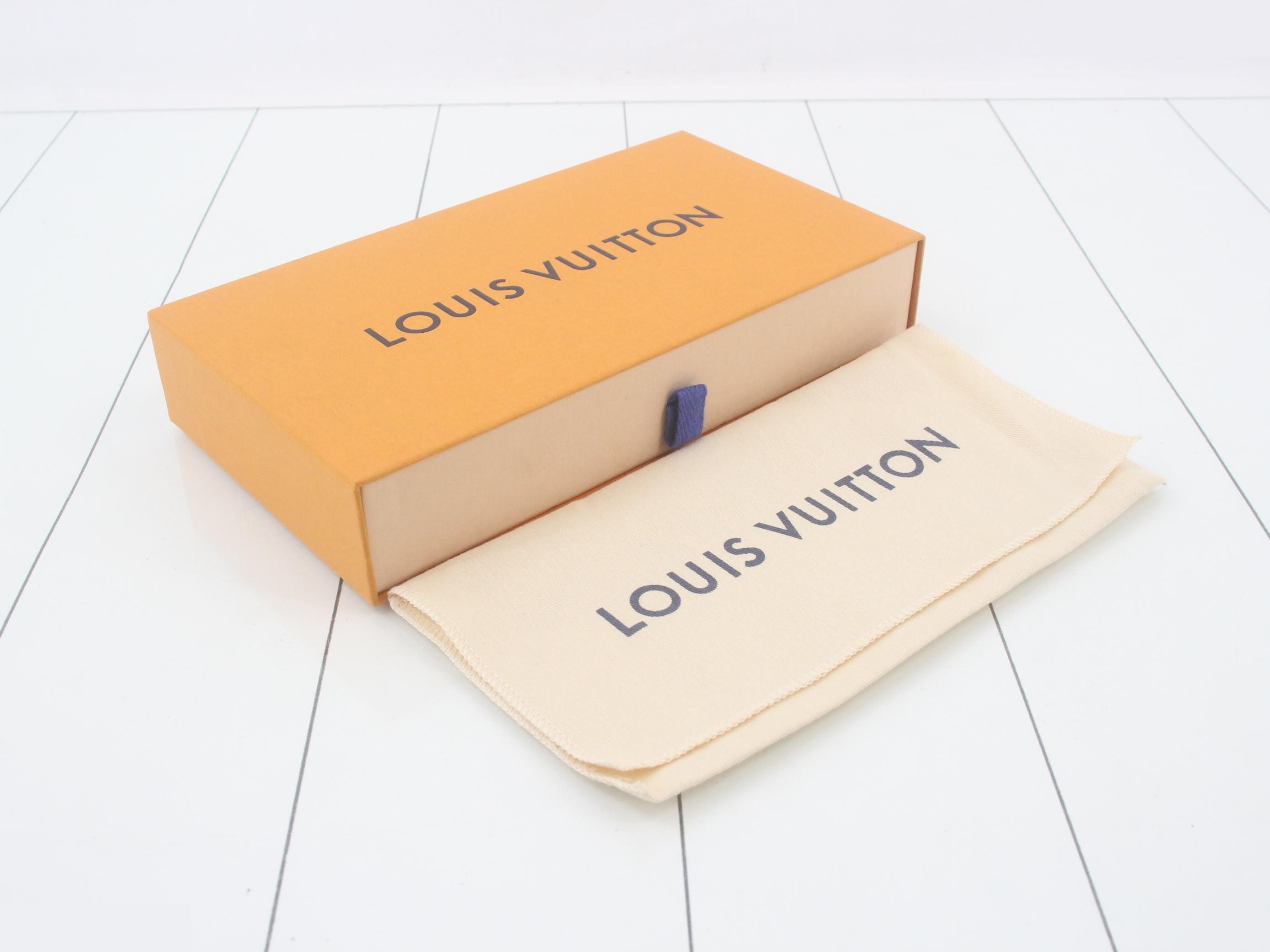 Zippy Wallet - Misty Lilac — view 5