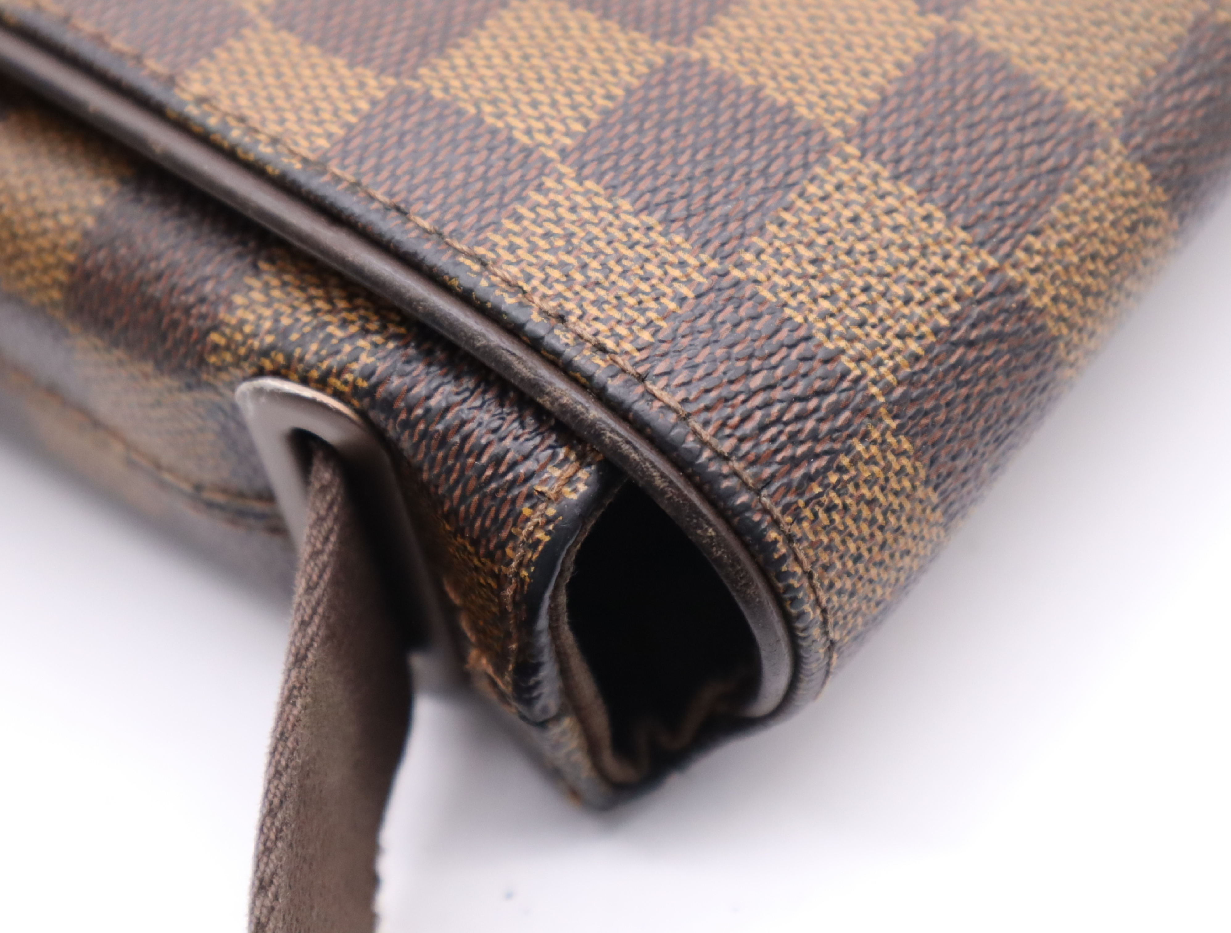 N51211 Damier Brooklyn MM Shoulder Bag — view 8