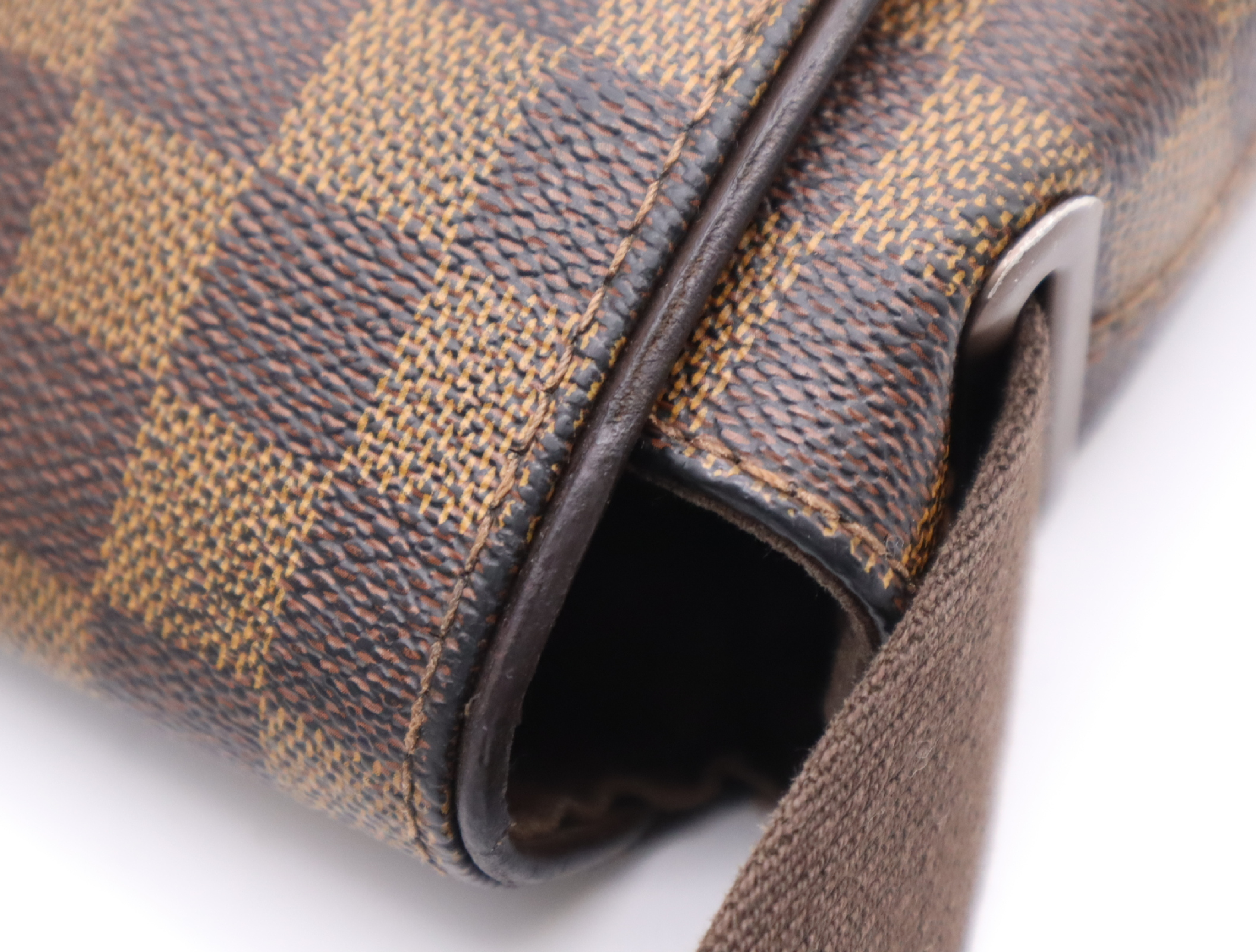 N51211 Damier Brooklyn MM Shoulder Bag — view 9