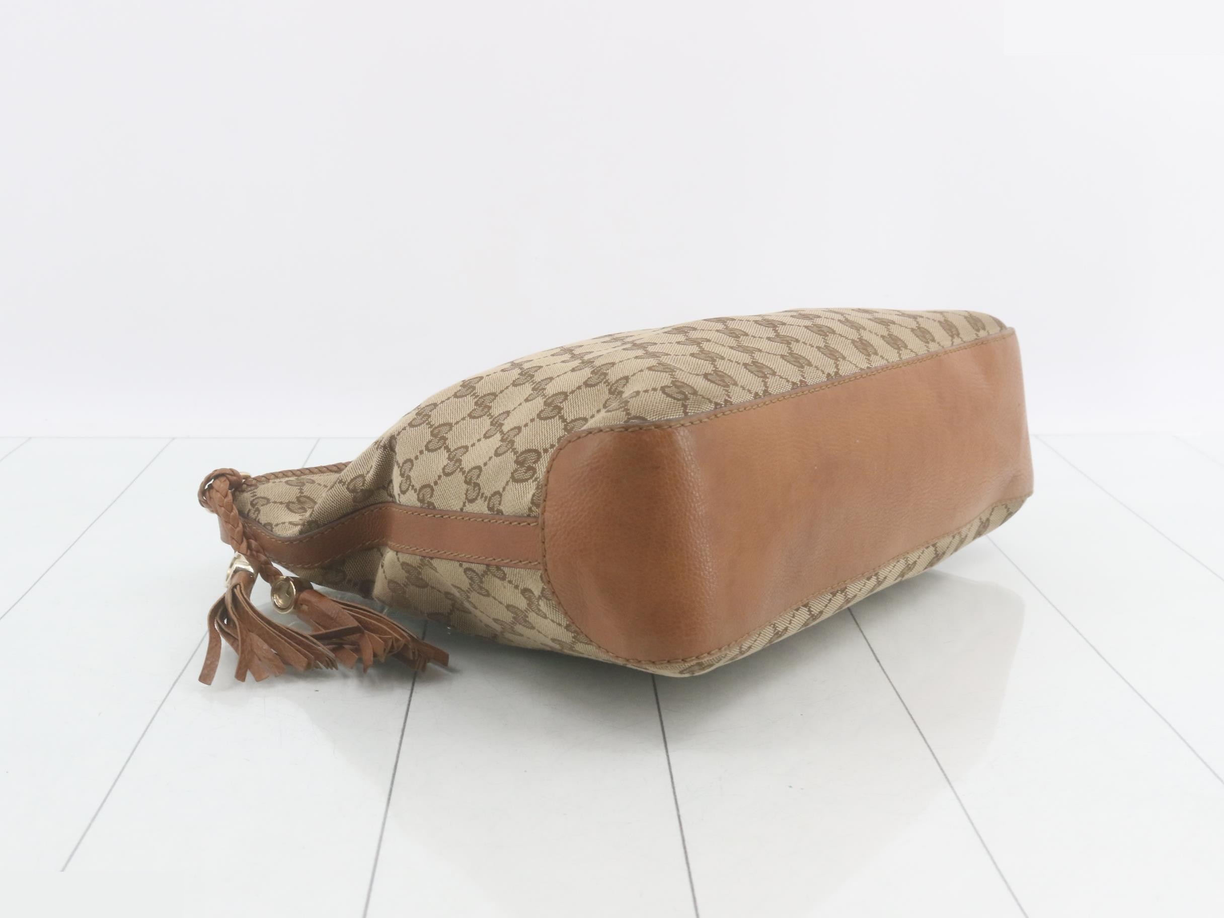 GG Canvas (Bag) - Shoulder Bag with Tassel — view 5