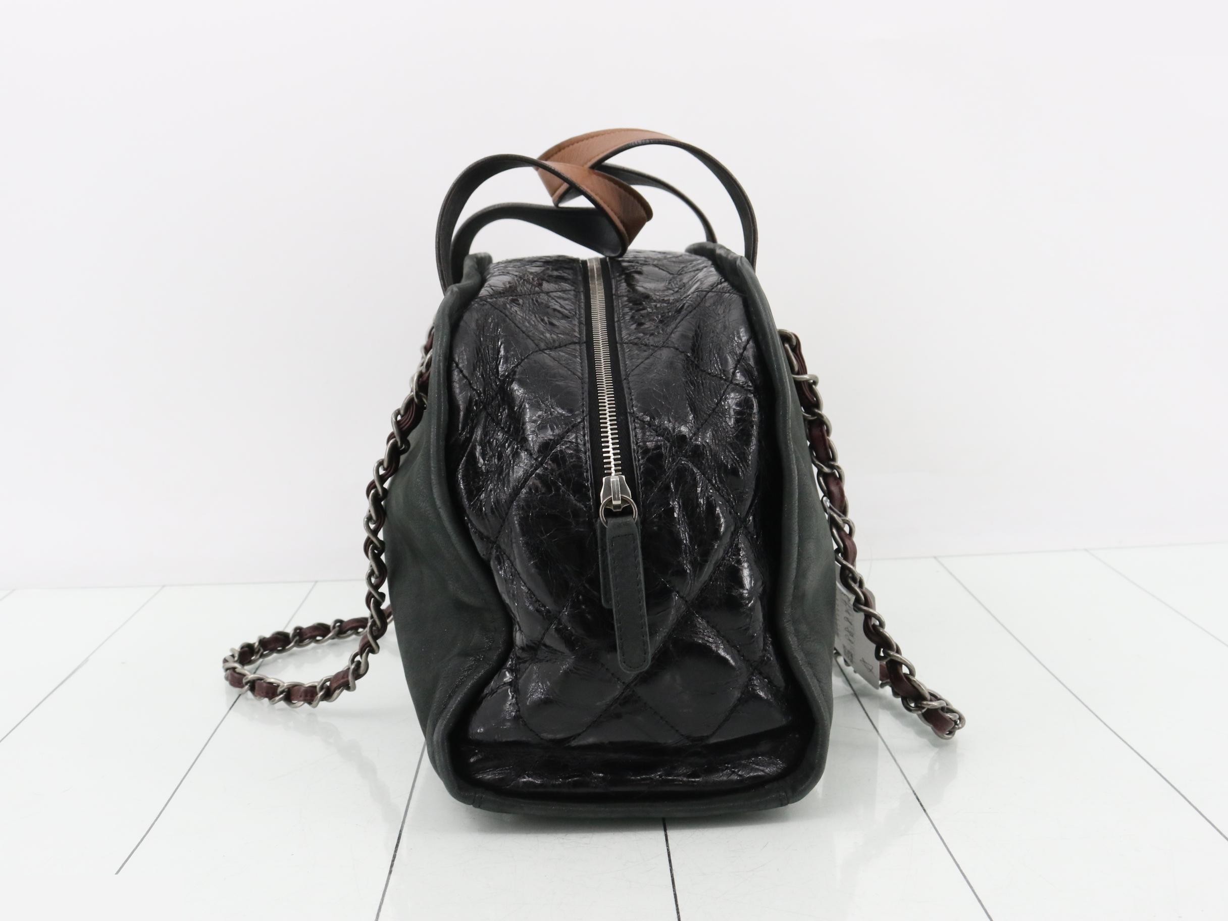 Shoulder bag — view 4