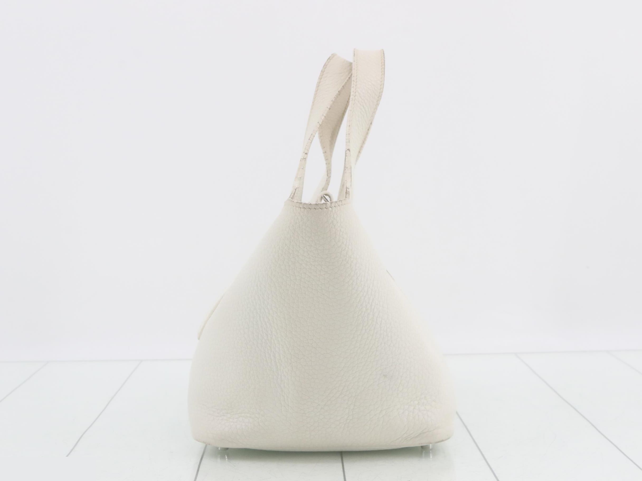 handbag — view 3