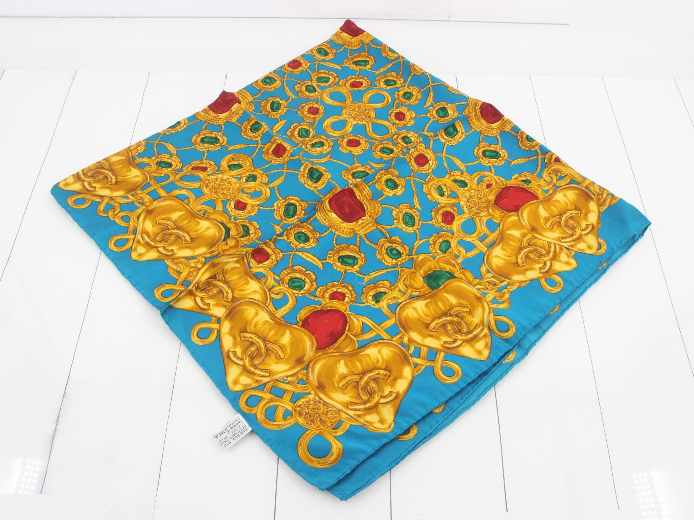 Scarf with tag — view 2
