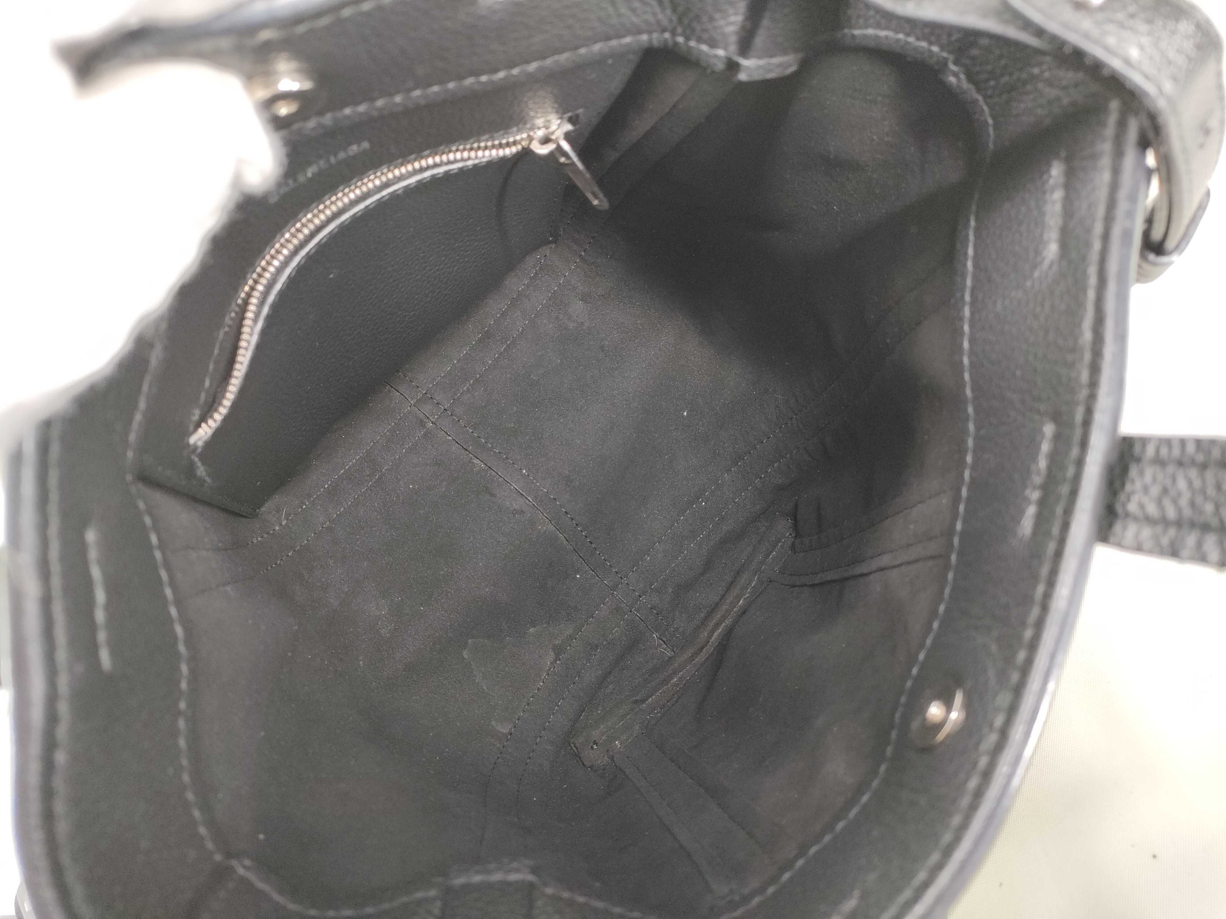 Everyday Tote XS Denim x Leather 2-Way Handbag Black 672793 Handbag — view 9