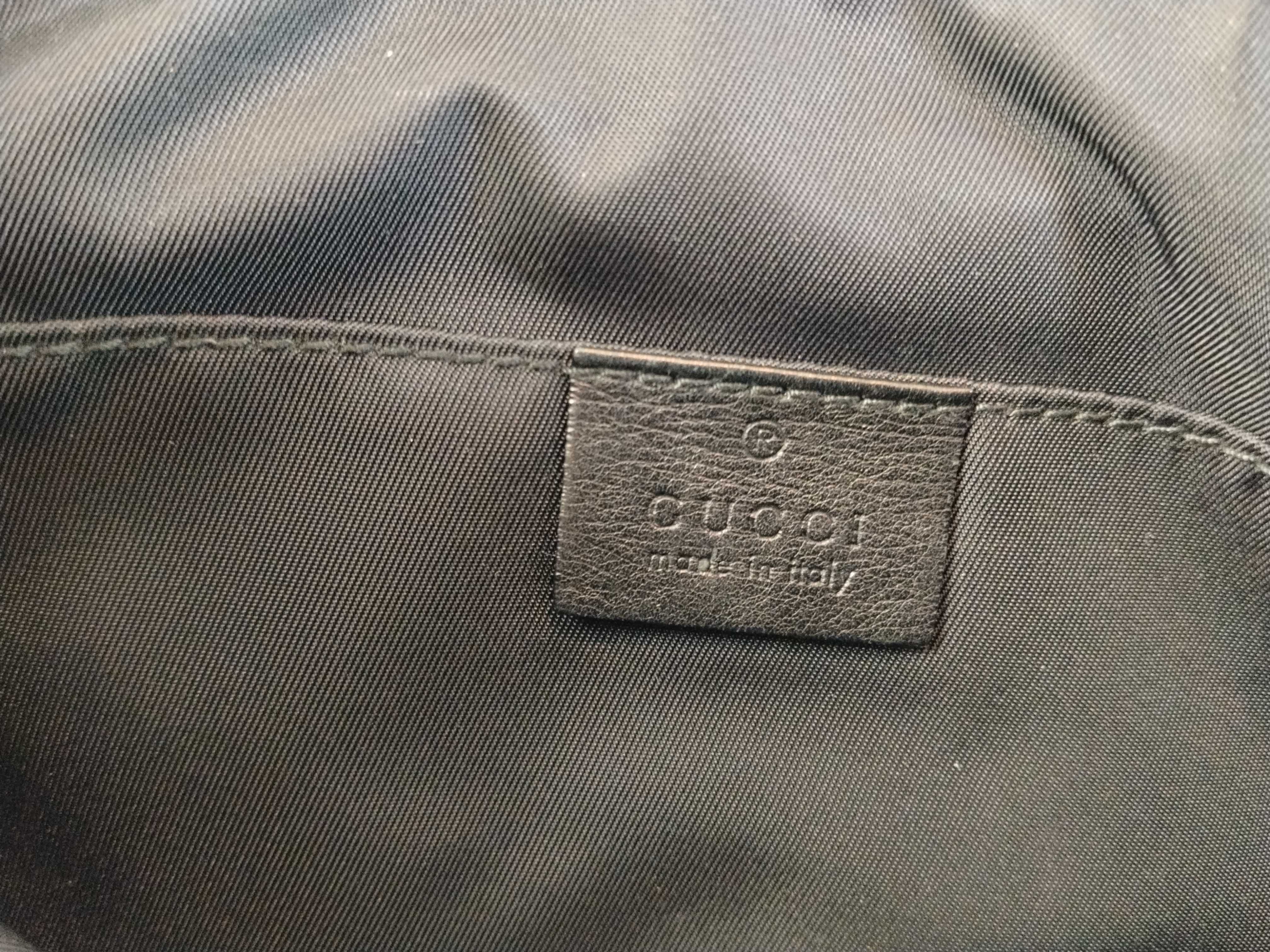Interlocking GG Nylon Body Bag 181064 Shoulder Bag — view 12