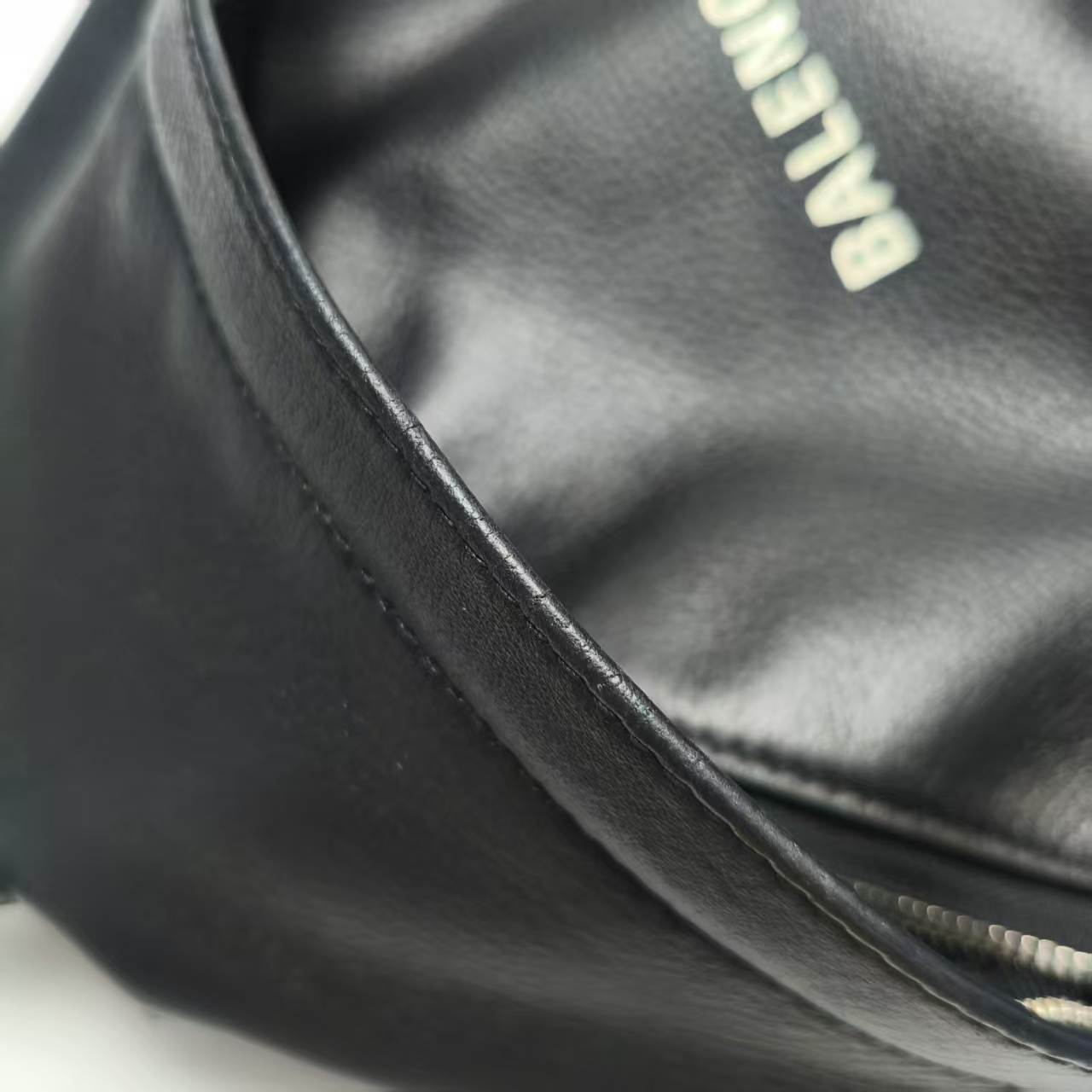 【*Shipped from: China*】BALENCIAGA Leather Backpack — view 10