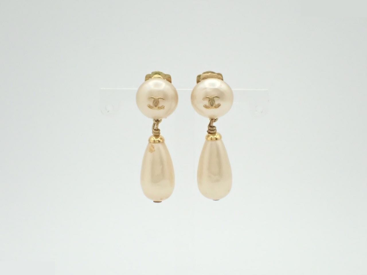 Faux pearl earrings