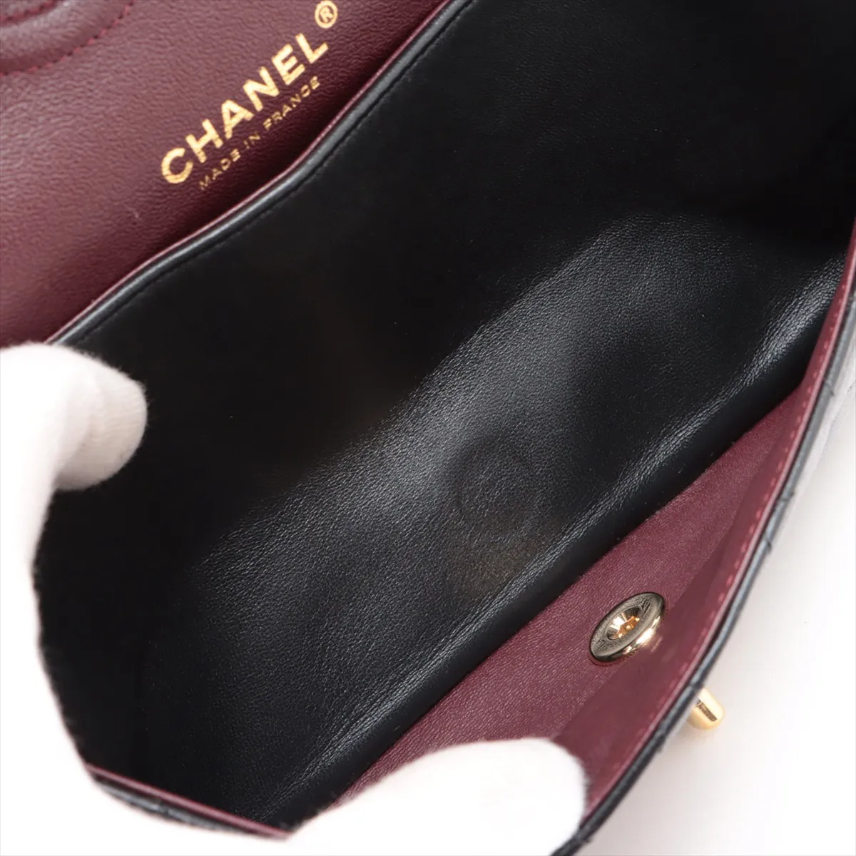 [Individually wrapped] Chanel Matelasse 25 Lambskin Double Flap Double Chain Bag Black Gold Hardware 30915323 30s A01112 — view 7