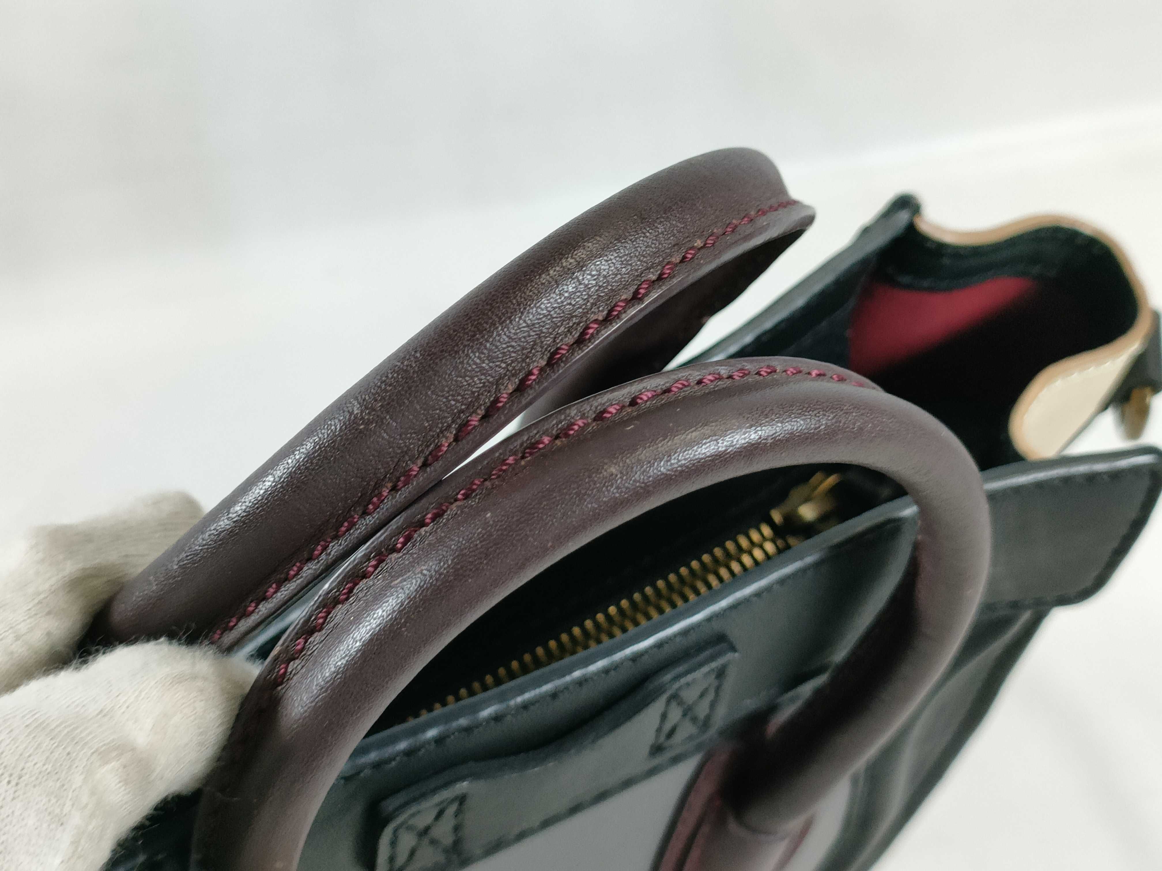 Luggage Nano Handbag — view 4