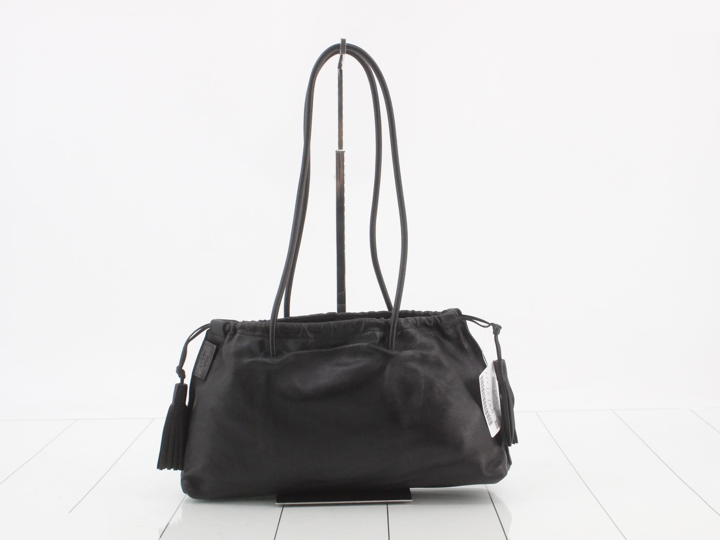 Leather shoulder bag