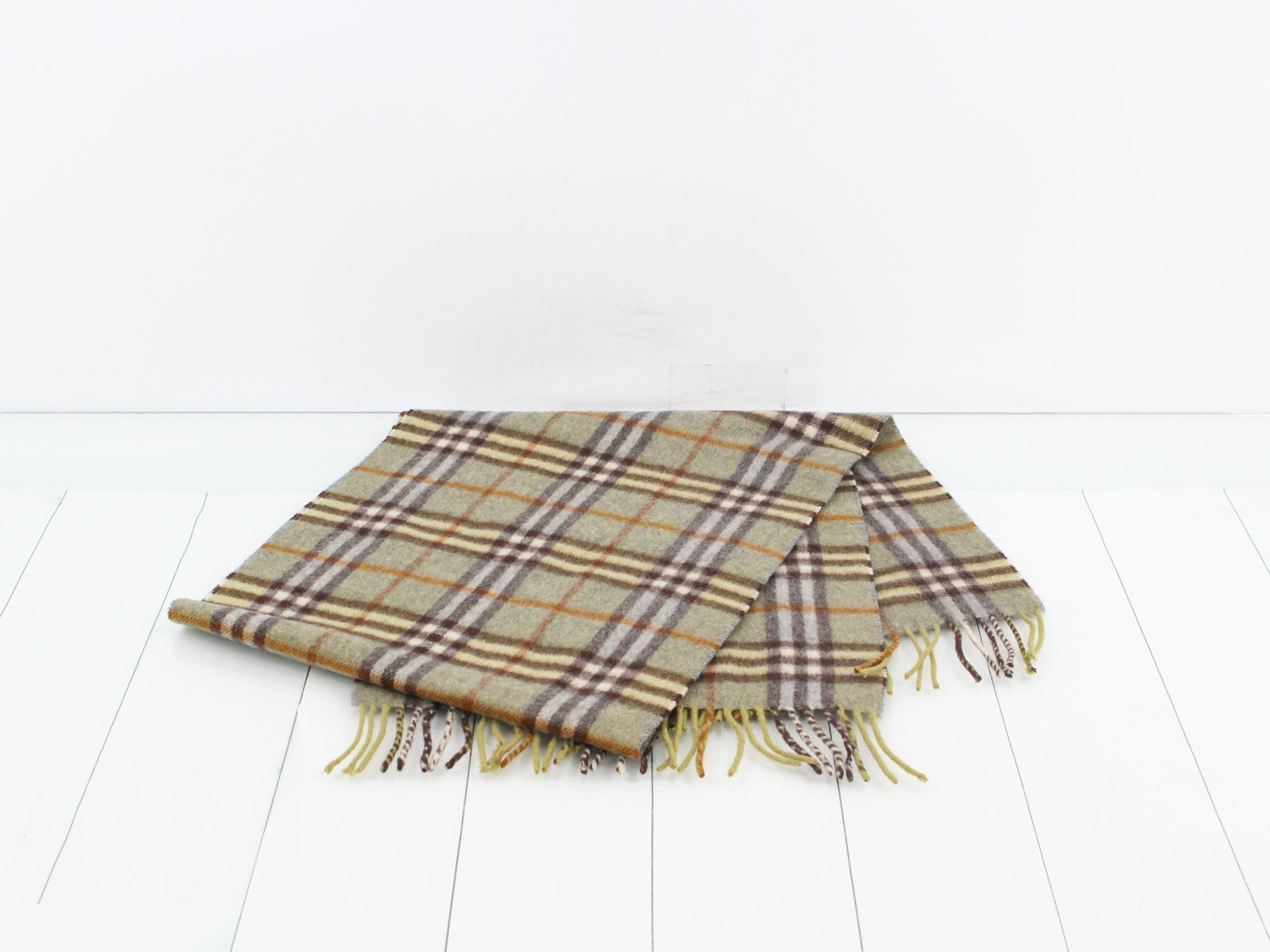 100% Cashmere Scarf, Green — view 3