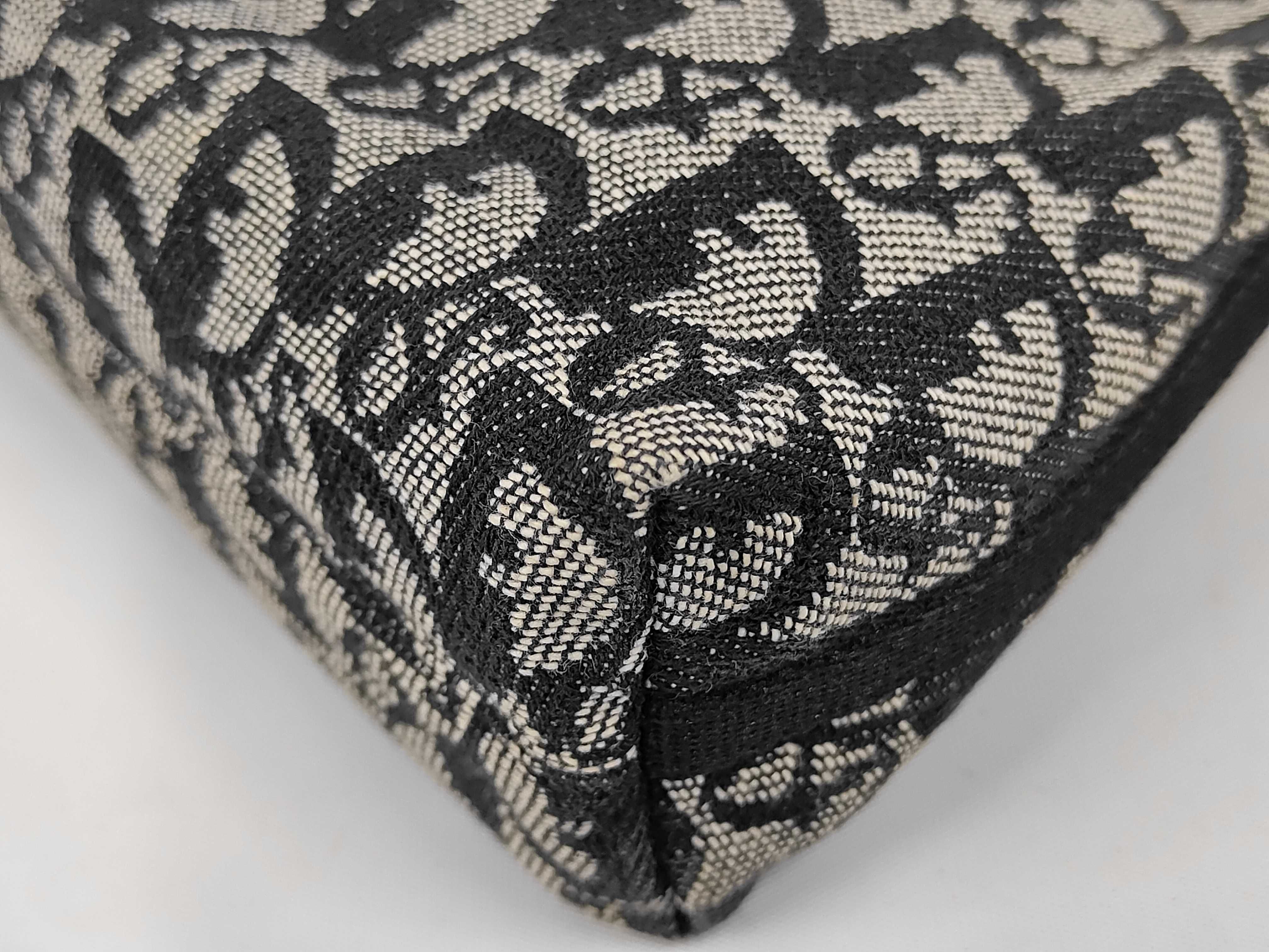 Trotter Handbag — view 4