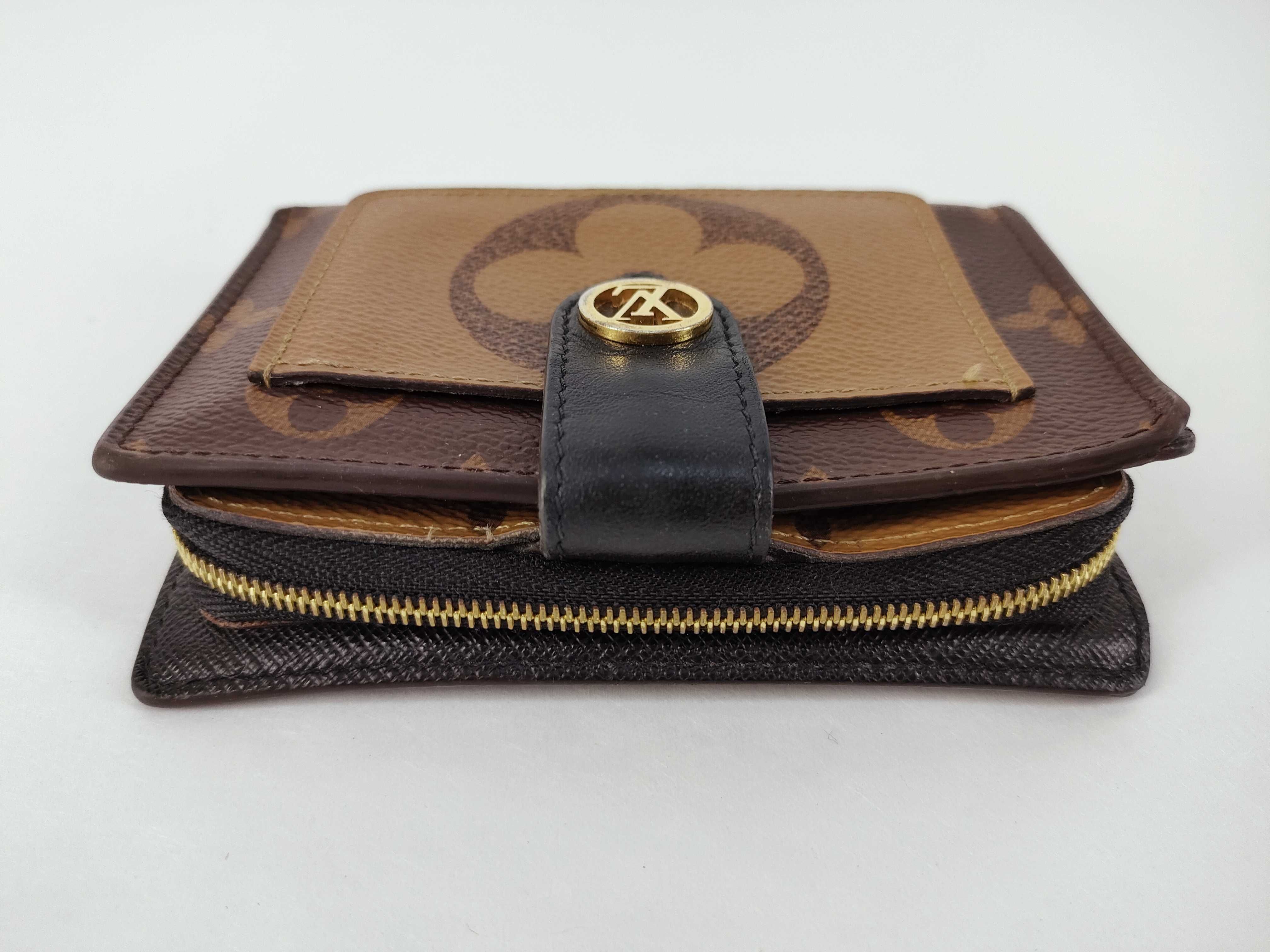 Monogram Louis Vuitton Giant Monogram Reverse Portefeuille Juliette Wallet — view 5