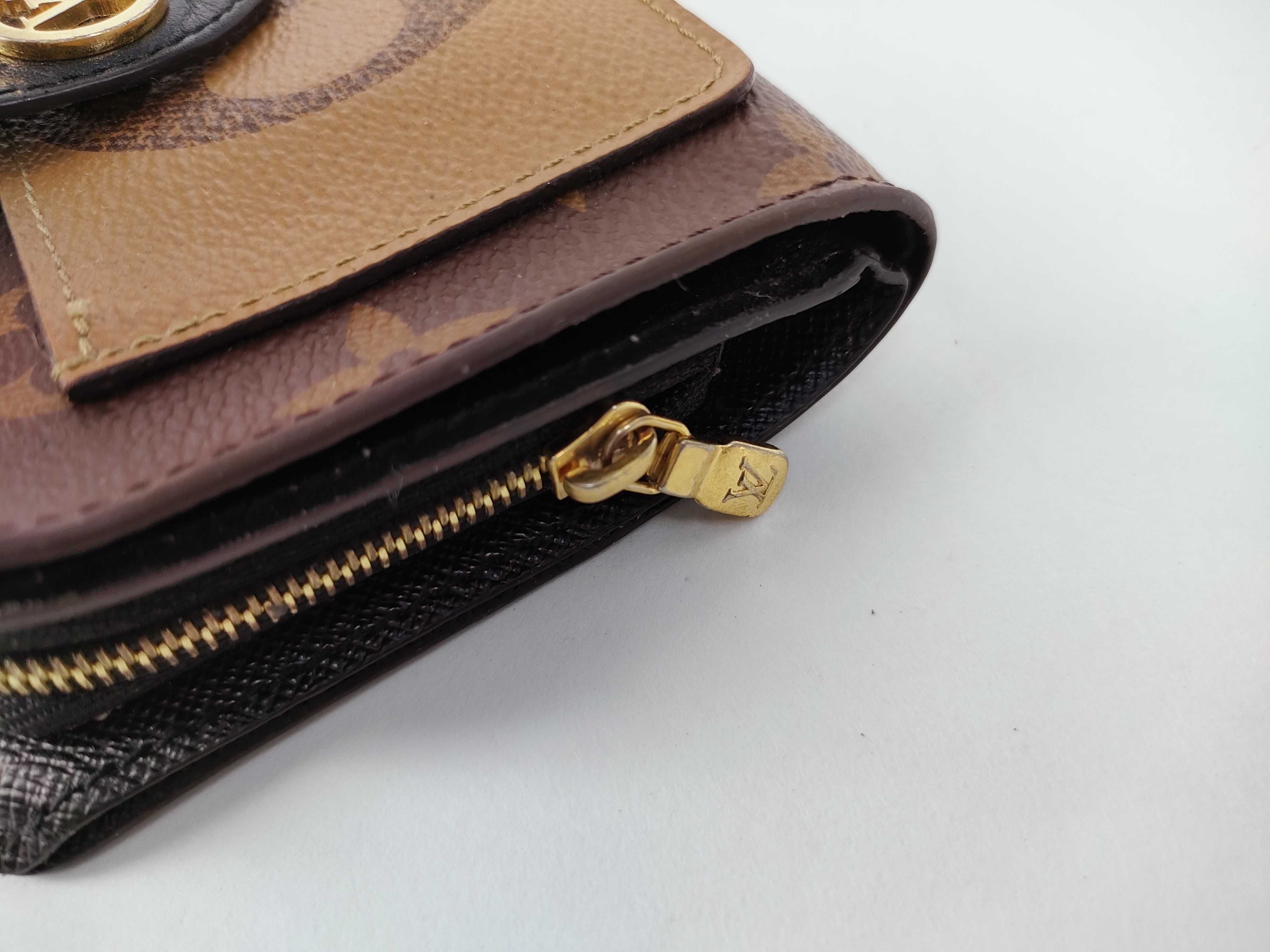 Monogram Louis Vuitton Giant Monogram Reverse Portefeuille Juliette Wallet — view 10