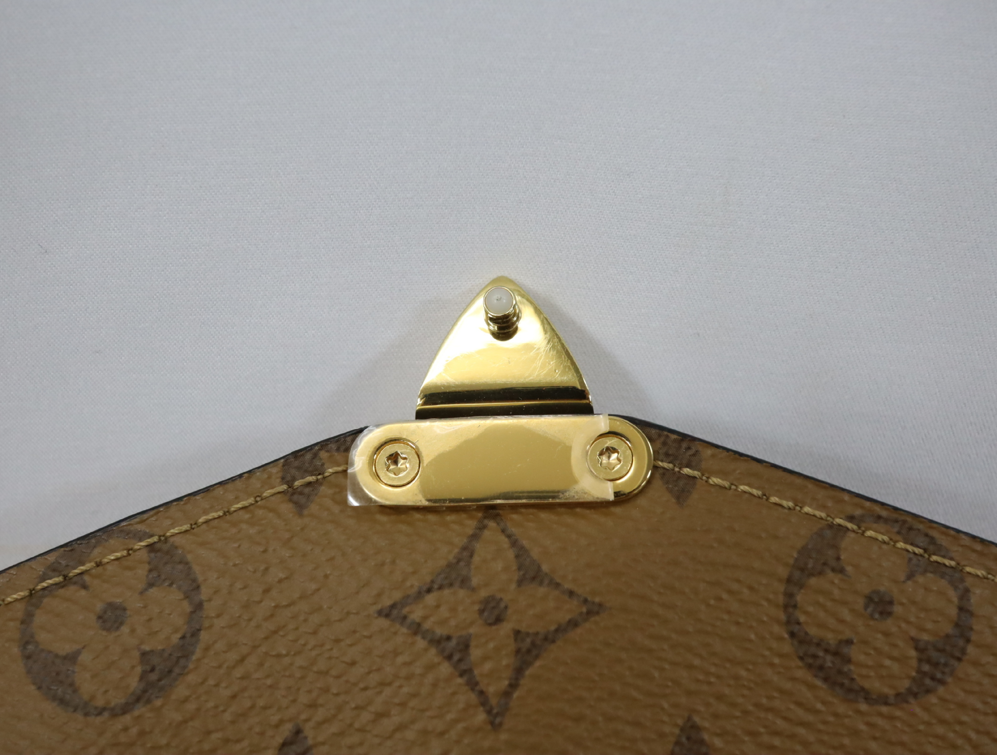 Monogram Reverse Pochette Metis MM M44876 Shoulder Bag (RFID detected) — view 14