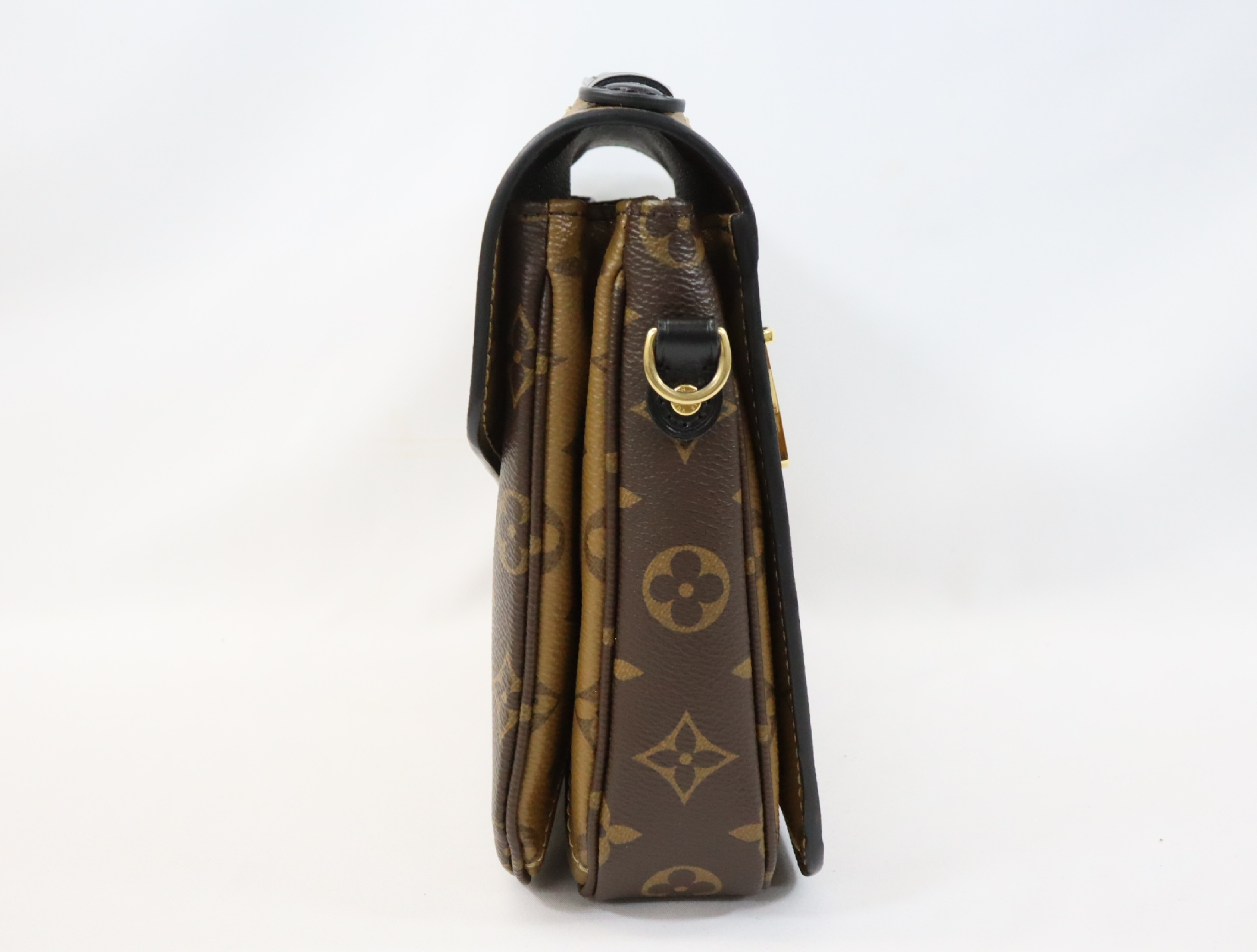 Monogram Reverse Pochette Metis MM M44876 Shoulder Bag (RFID detected) — view 3