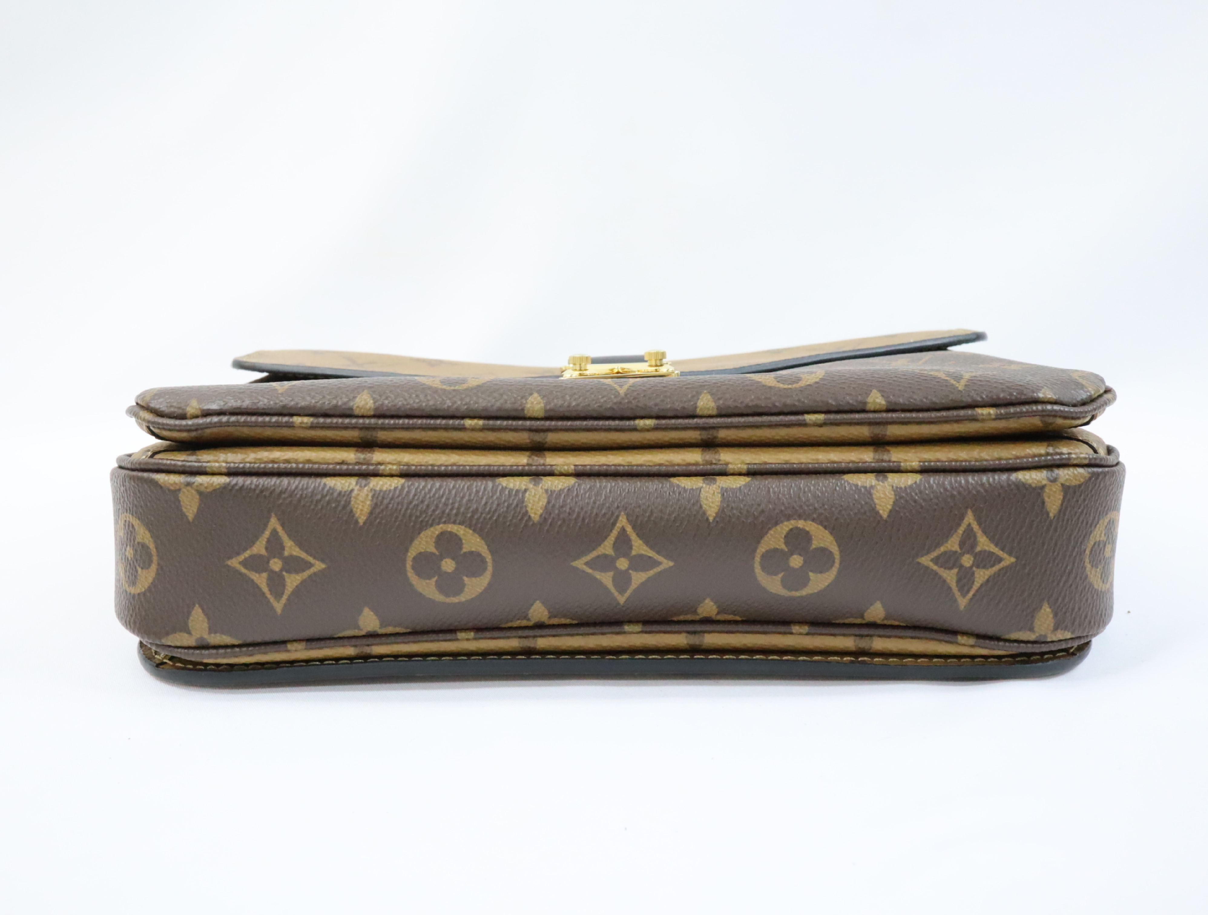 Monogram Reverse Pochette Metis MM M44876 Shoulder Bag (RFID detected) — view 5