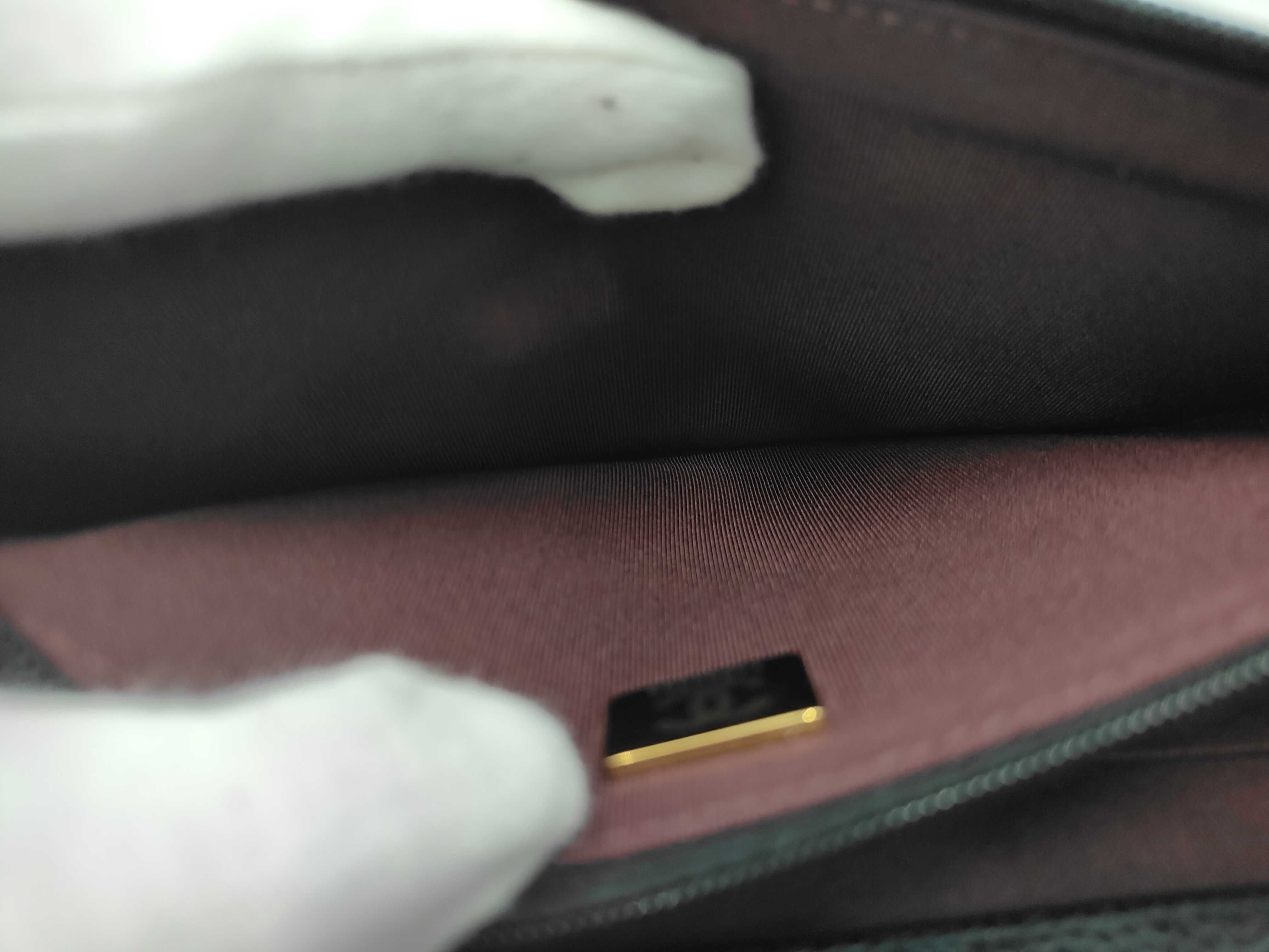 WOC Chain Bag Shoulder Bag — view 10