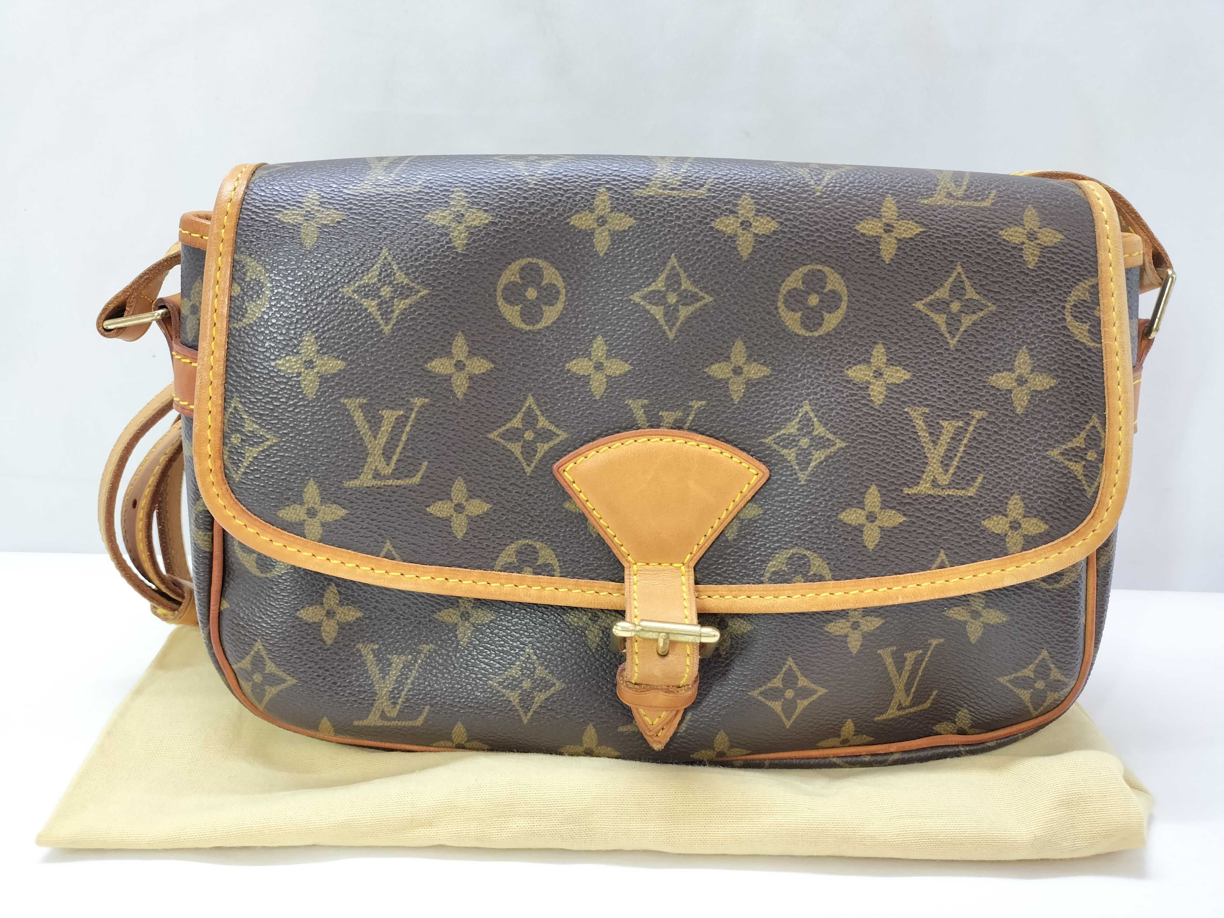 Monogram Louis Vuitton Sologne Shoulder Bag Monogram M42250 Shoulder Bag