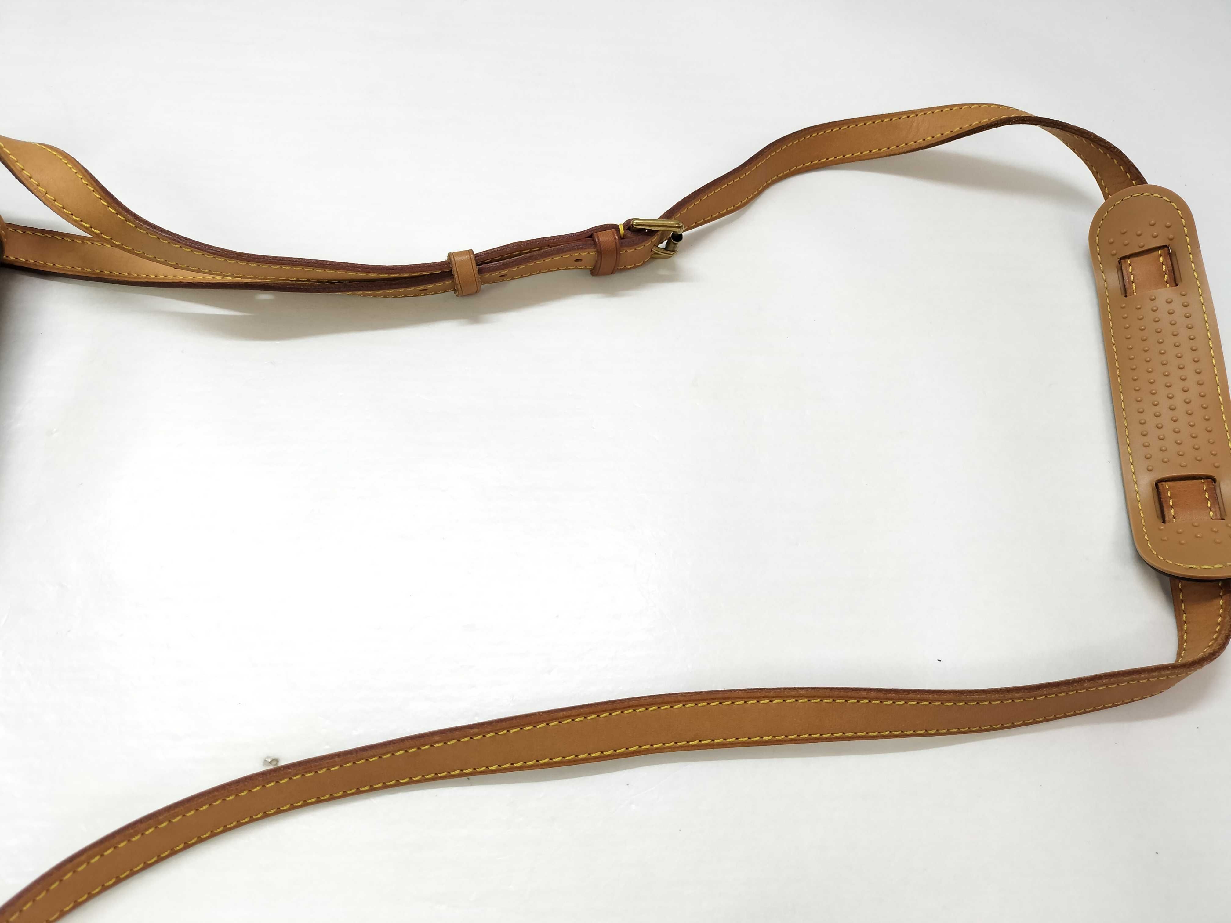 Monogram Louis Vuitton Sologne Shoulder Bag Monogram M42250 Shoulder Bag — view 3