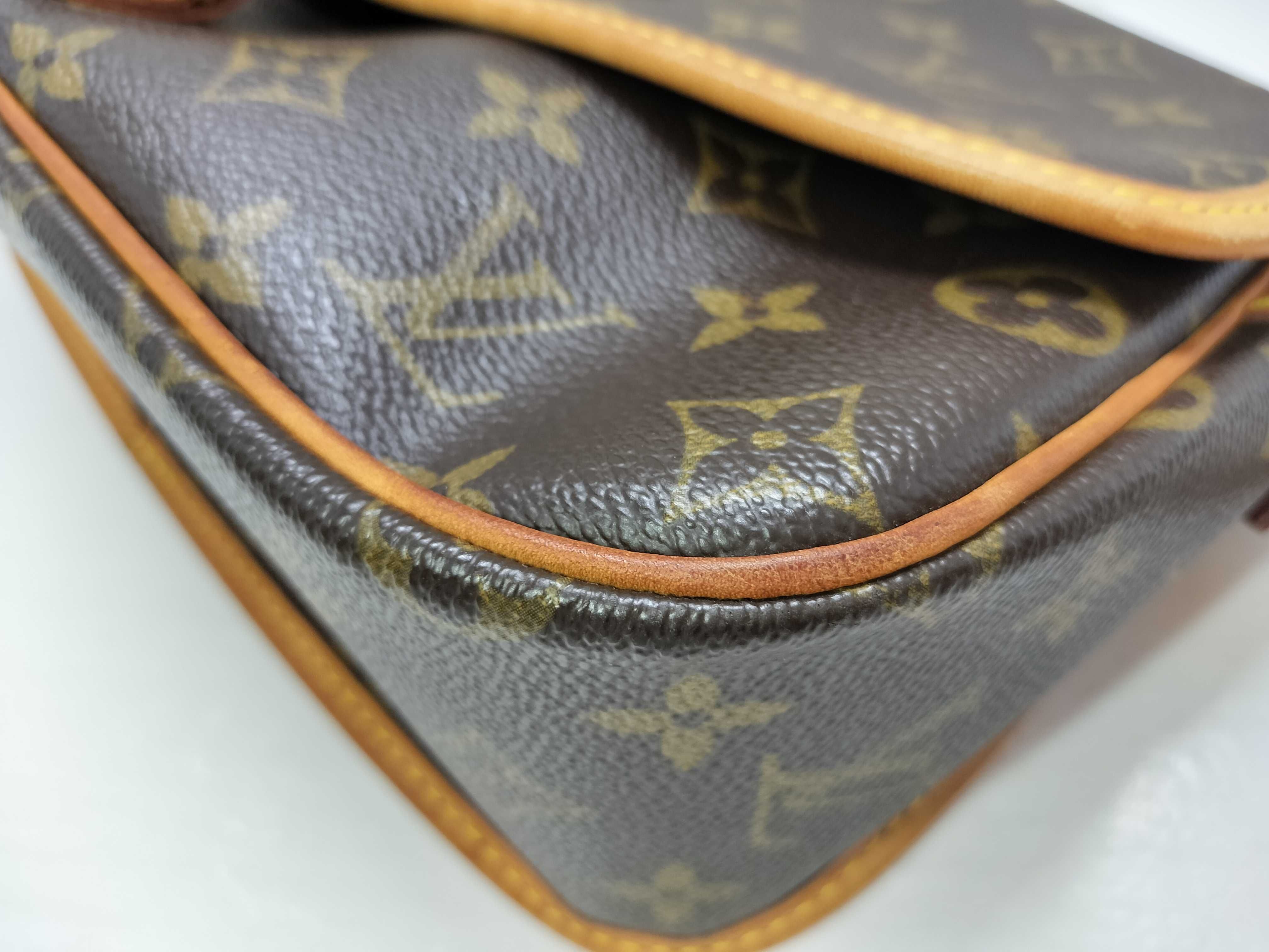Monogram Louis Vuitton Sologne Shoulder Bag Monogram M42250 Shoulder Bag — view 6