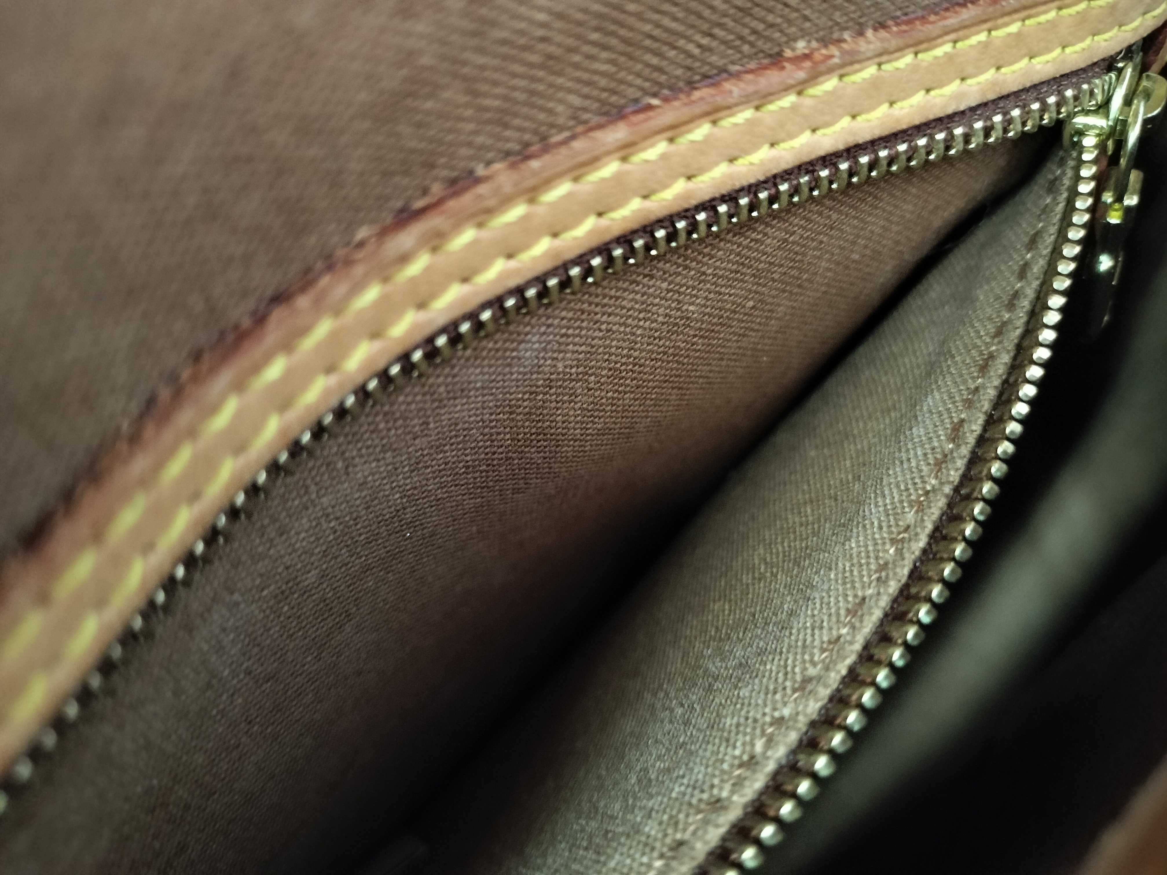 Monogram Louis Vuitton Sologne Shoulder Bag Monogram M42250 Shoulder Bag — view 10