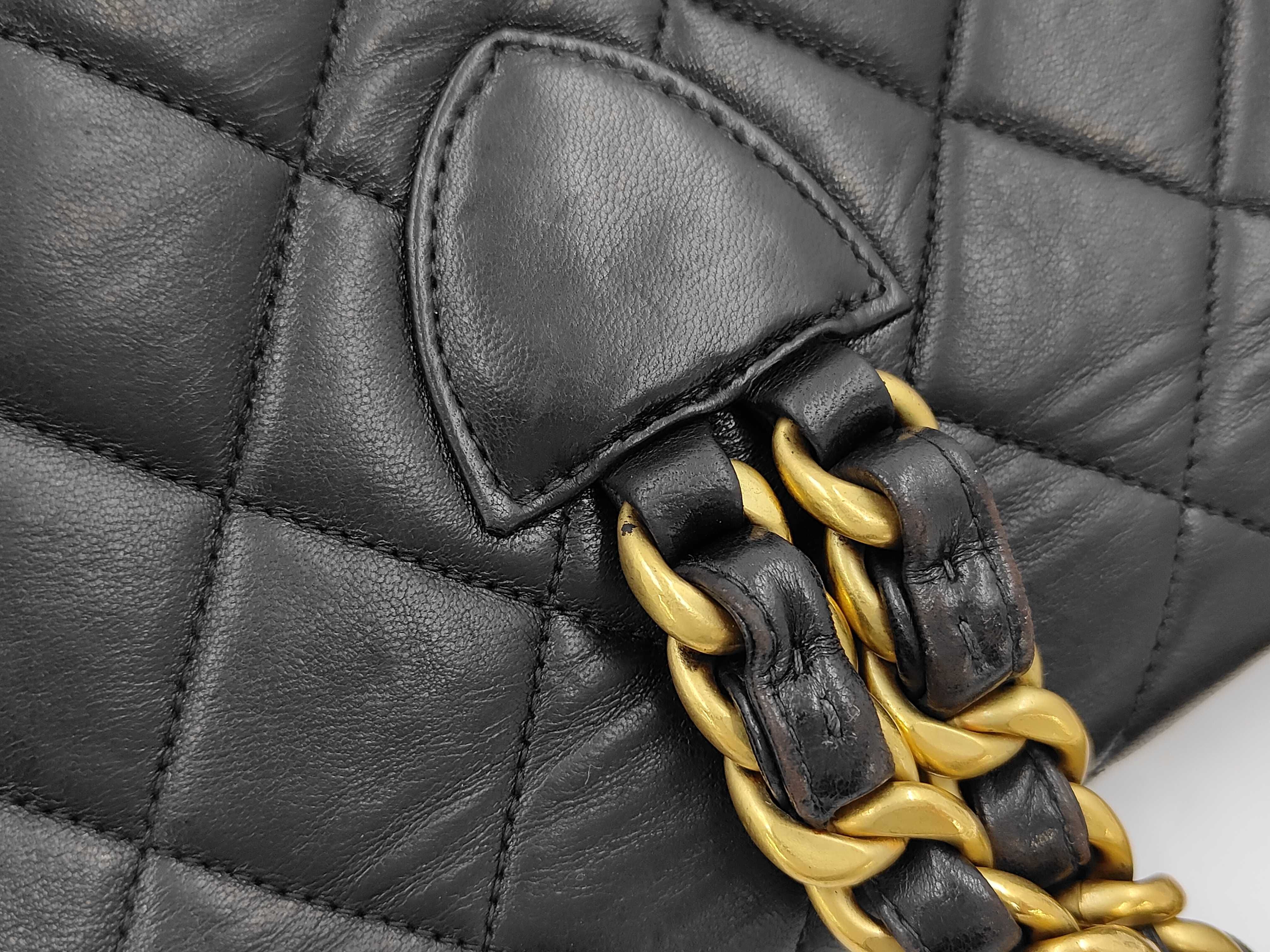 Matelassé Backpack, Lambskin, Black, Gold Hardware, 4032899 (Serial Number 4) — view 7