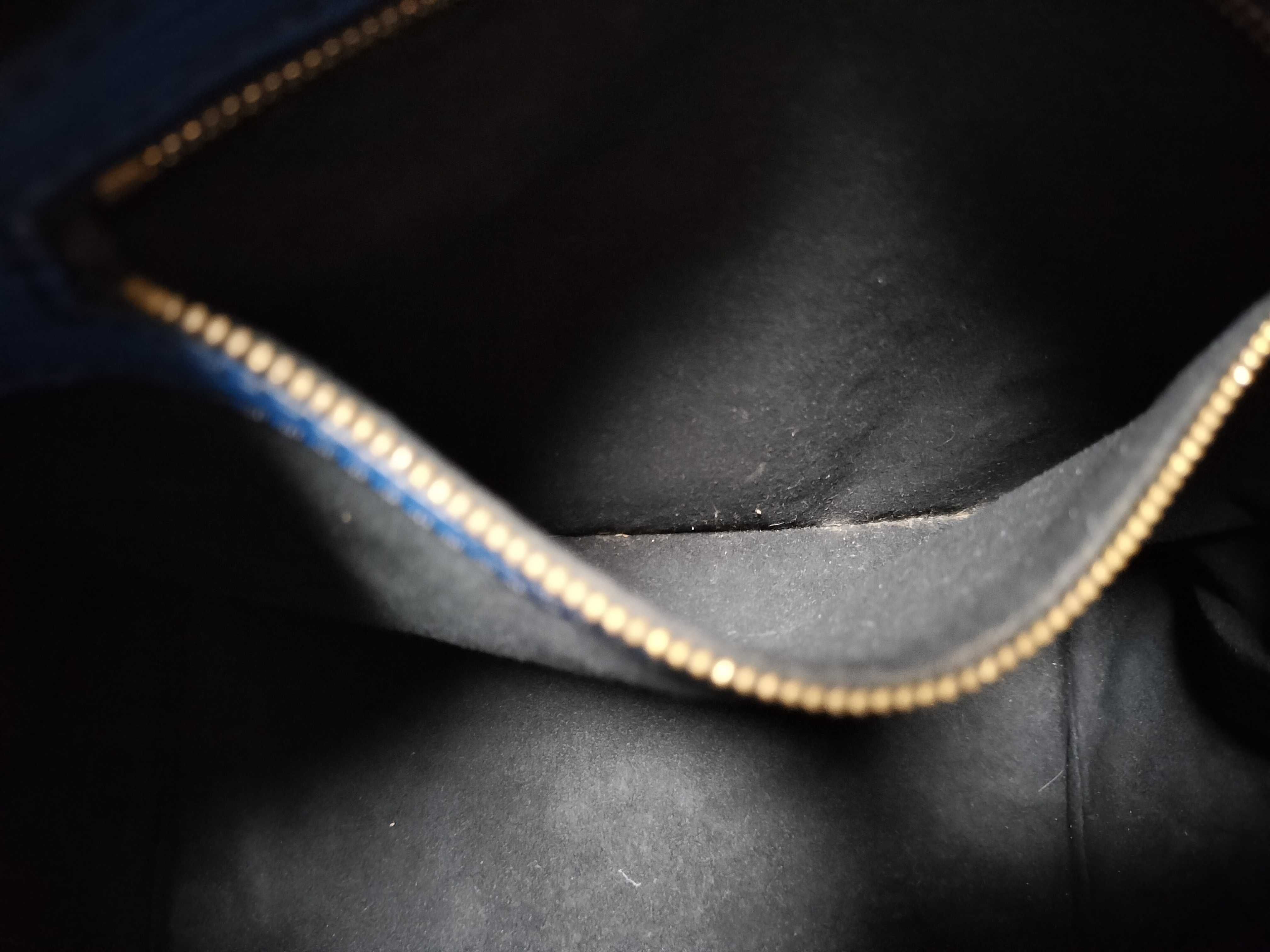 Epi Noé Shoulder Bag — view 11