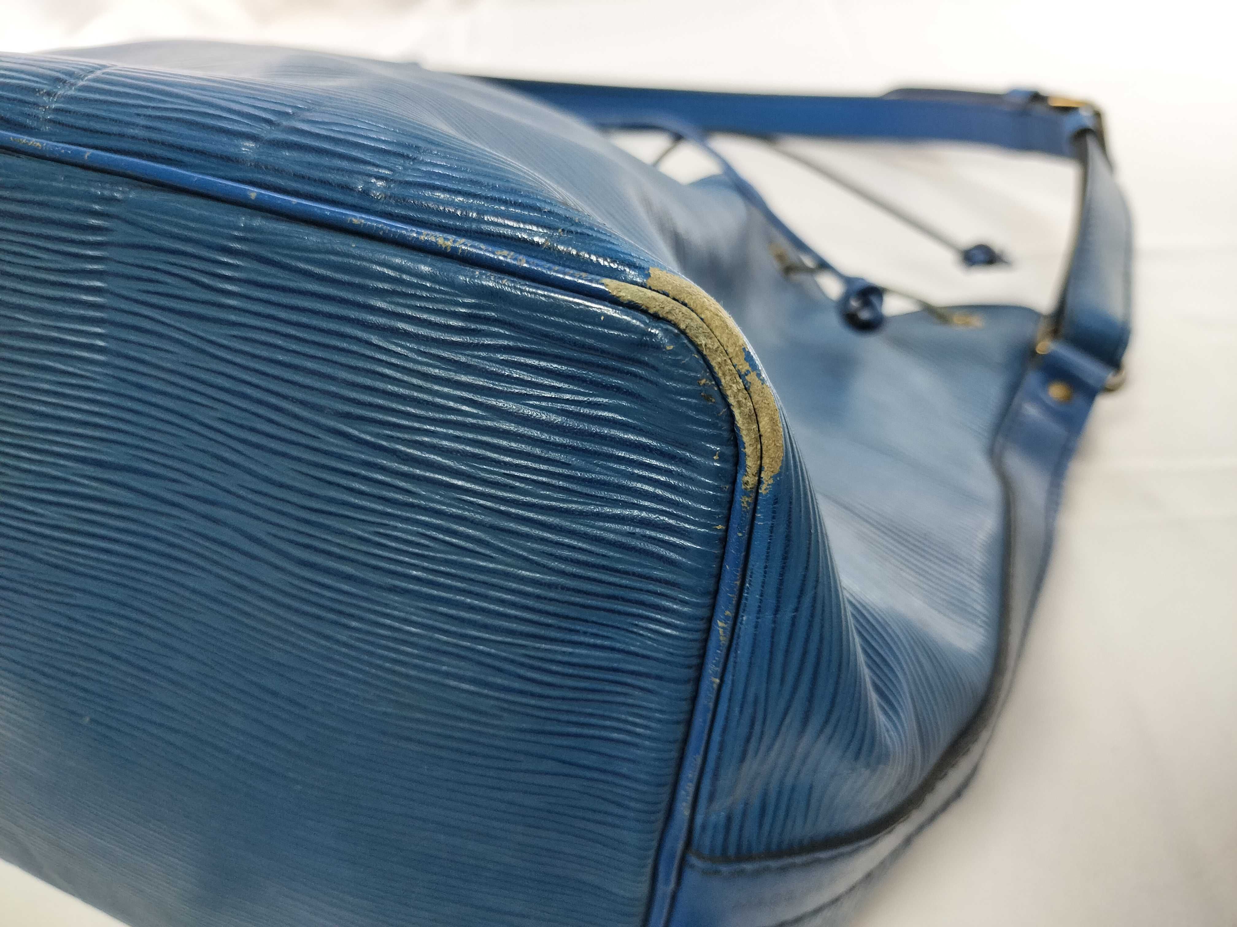 Epi Noé Shoulder Bag — view 6