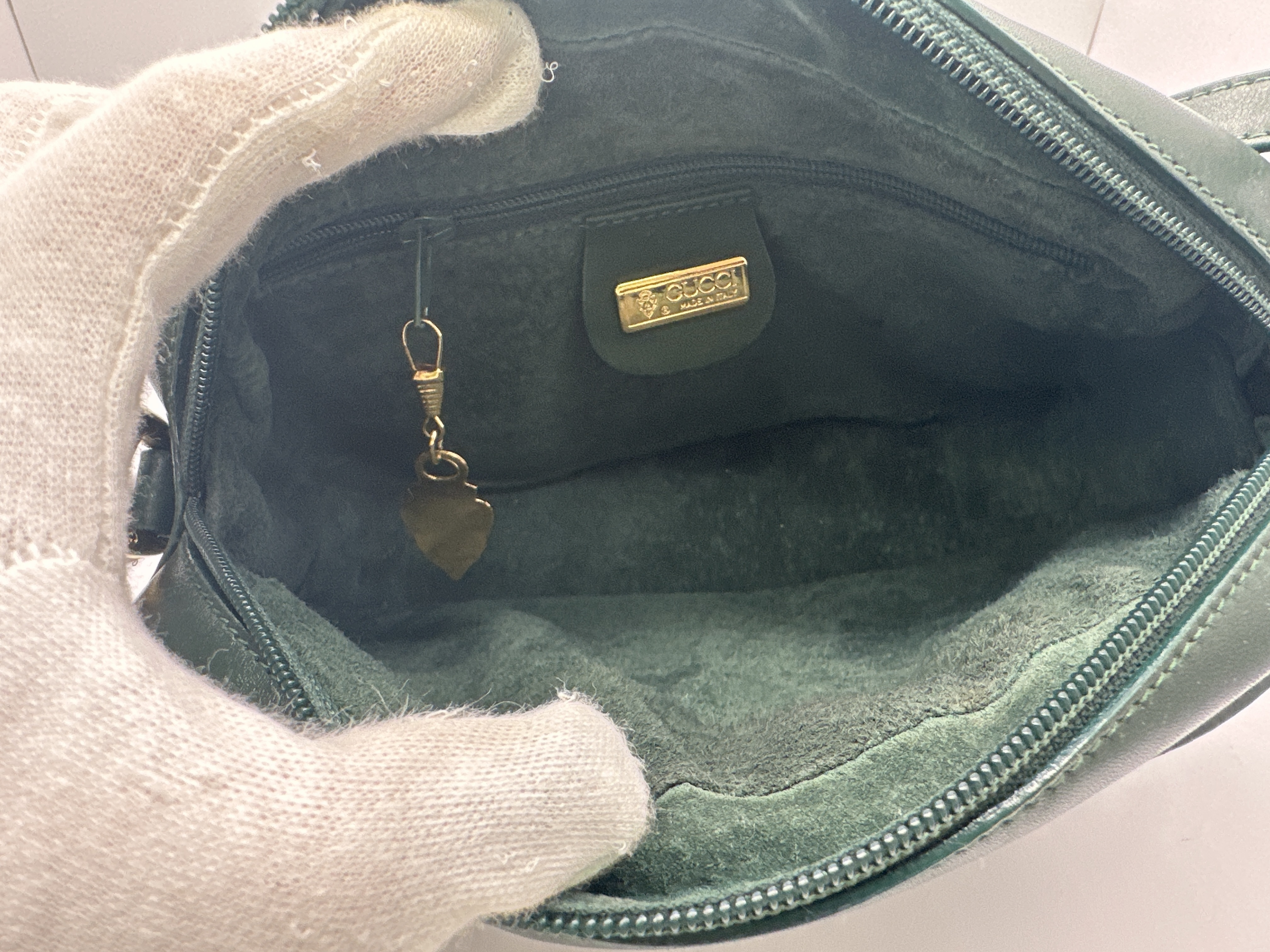 Old GG Leather Shoulder Bag — view 7
