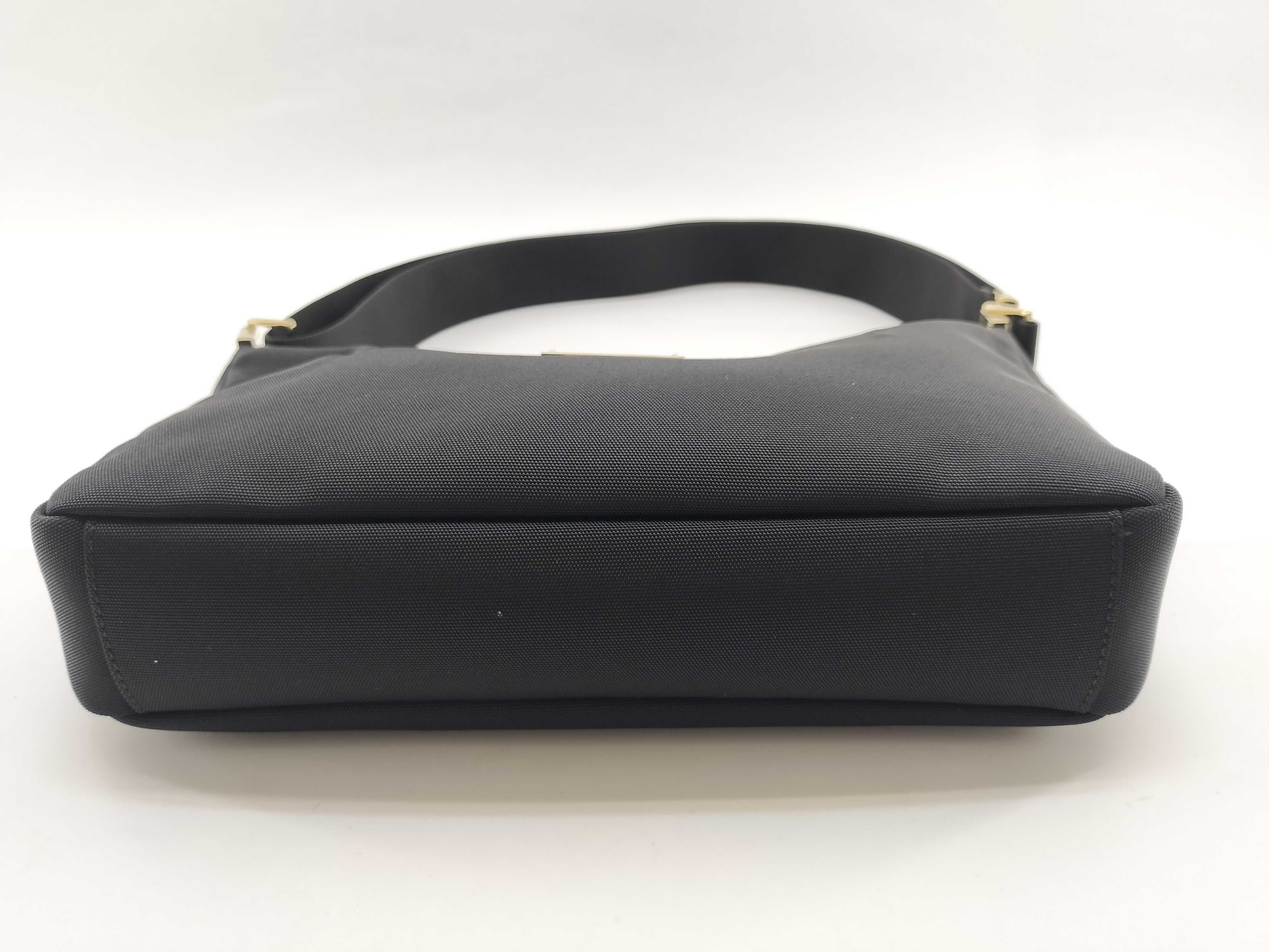 logo plate nylon shoulder bag — view 3