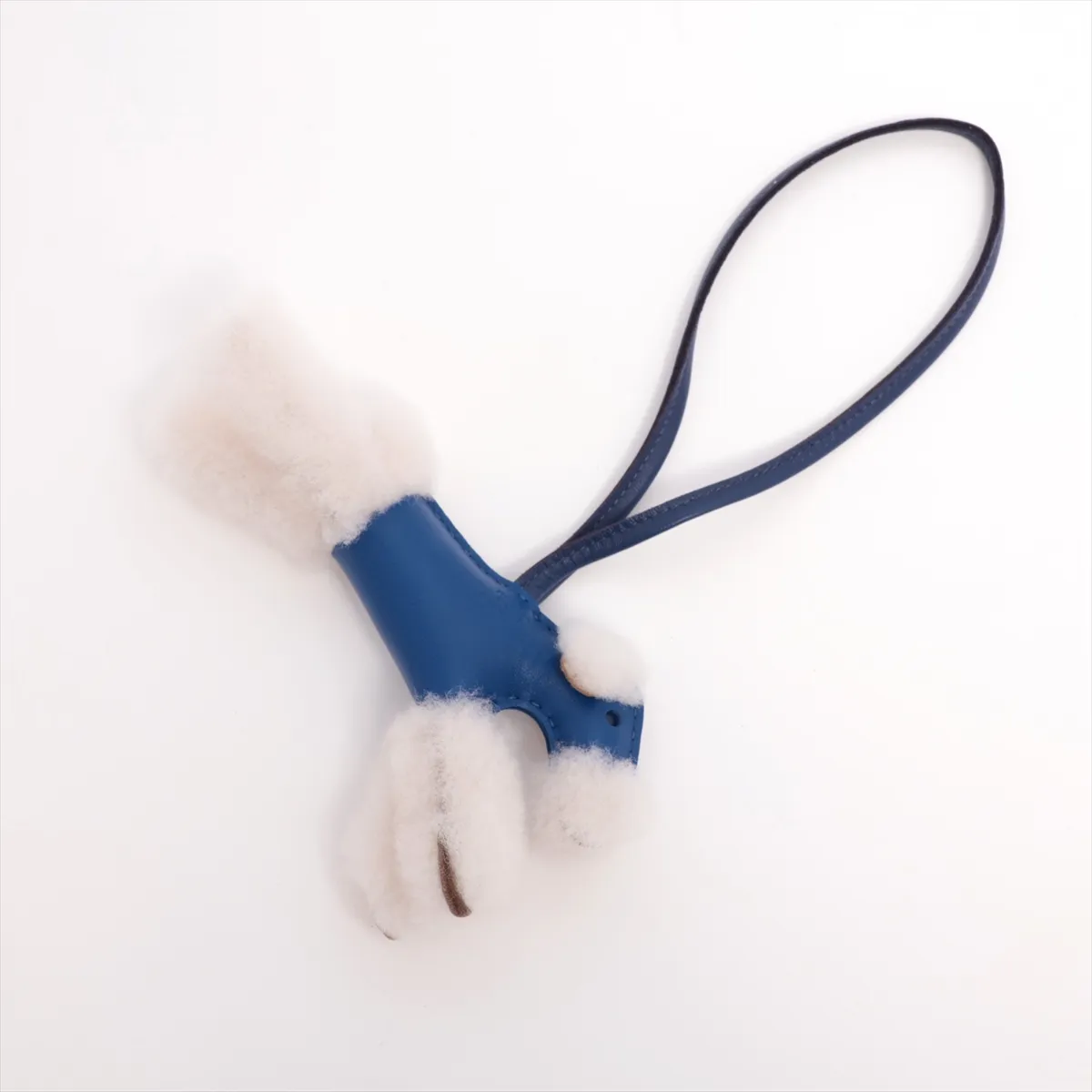 Buddy Charm U:2022 Charm Anyomiro Threaded Fuzzing Blue France x Brusafeel x White — view 2