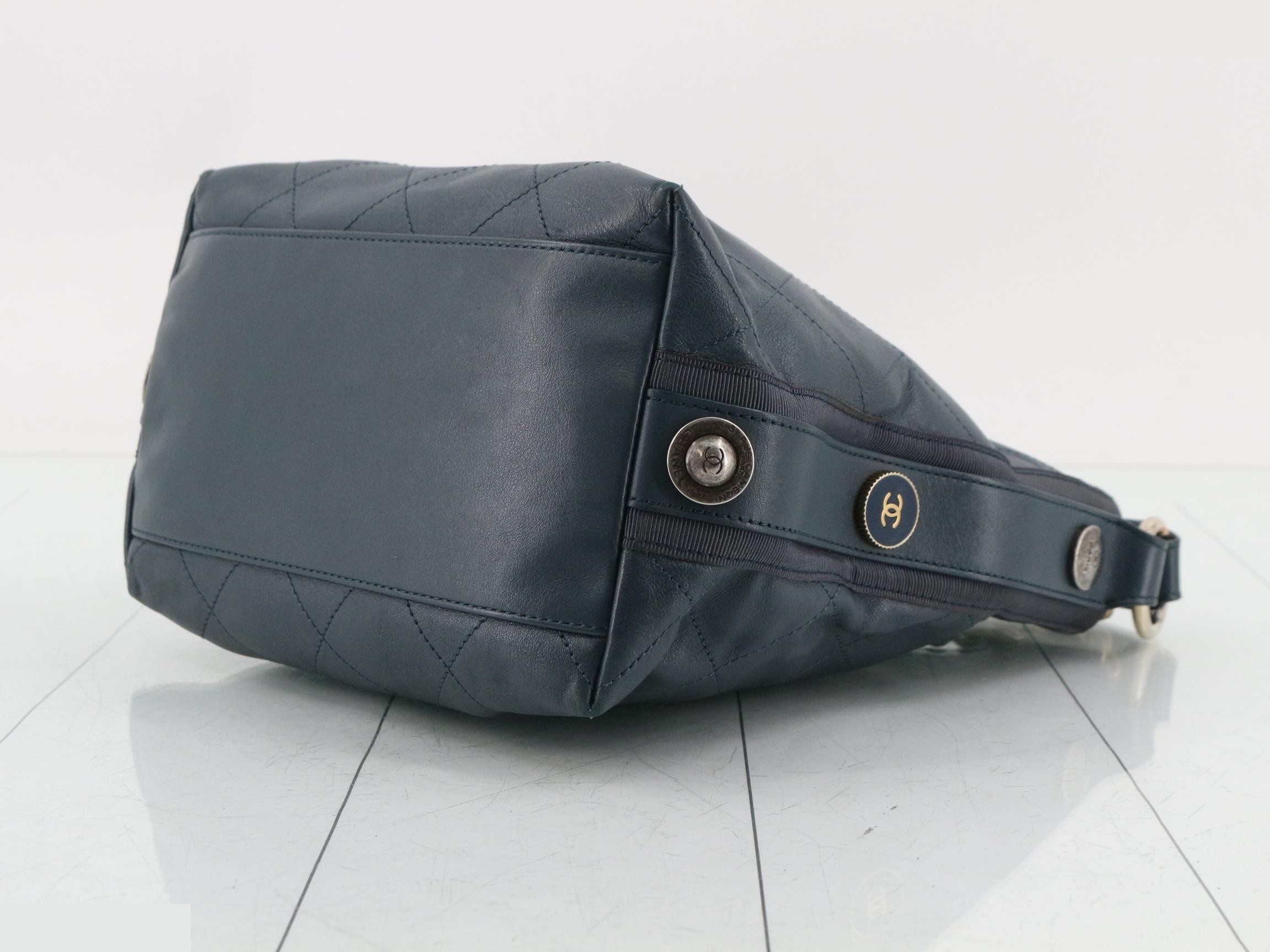 Matelasse Leather 2WAY Hand/Semi-Shoulder Bag — view 6