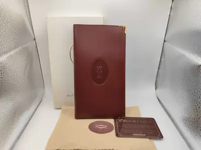 Must Line Long Wallet