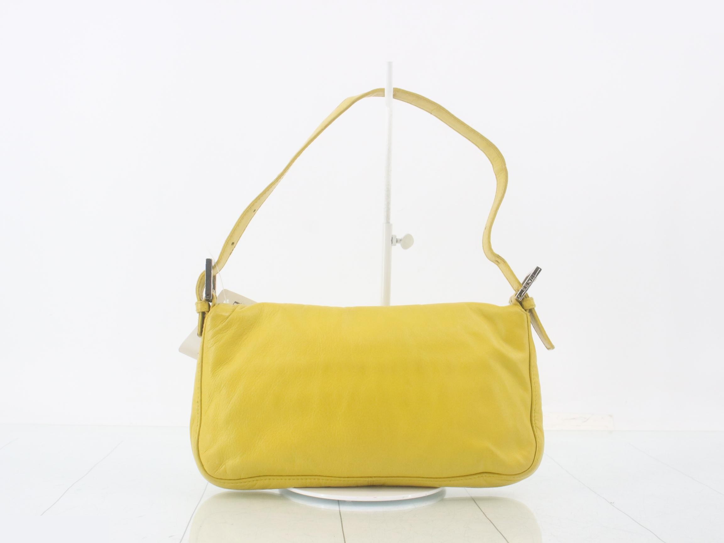 Mamma Baguette Leather One-Shoulder Bag (Yellow) — view 2