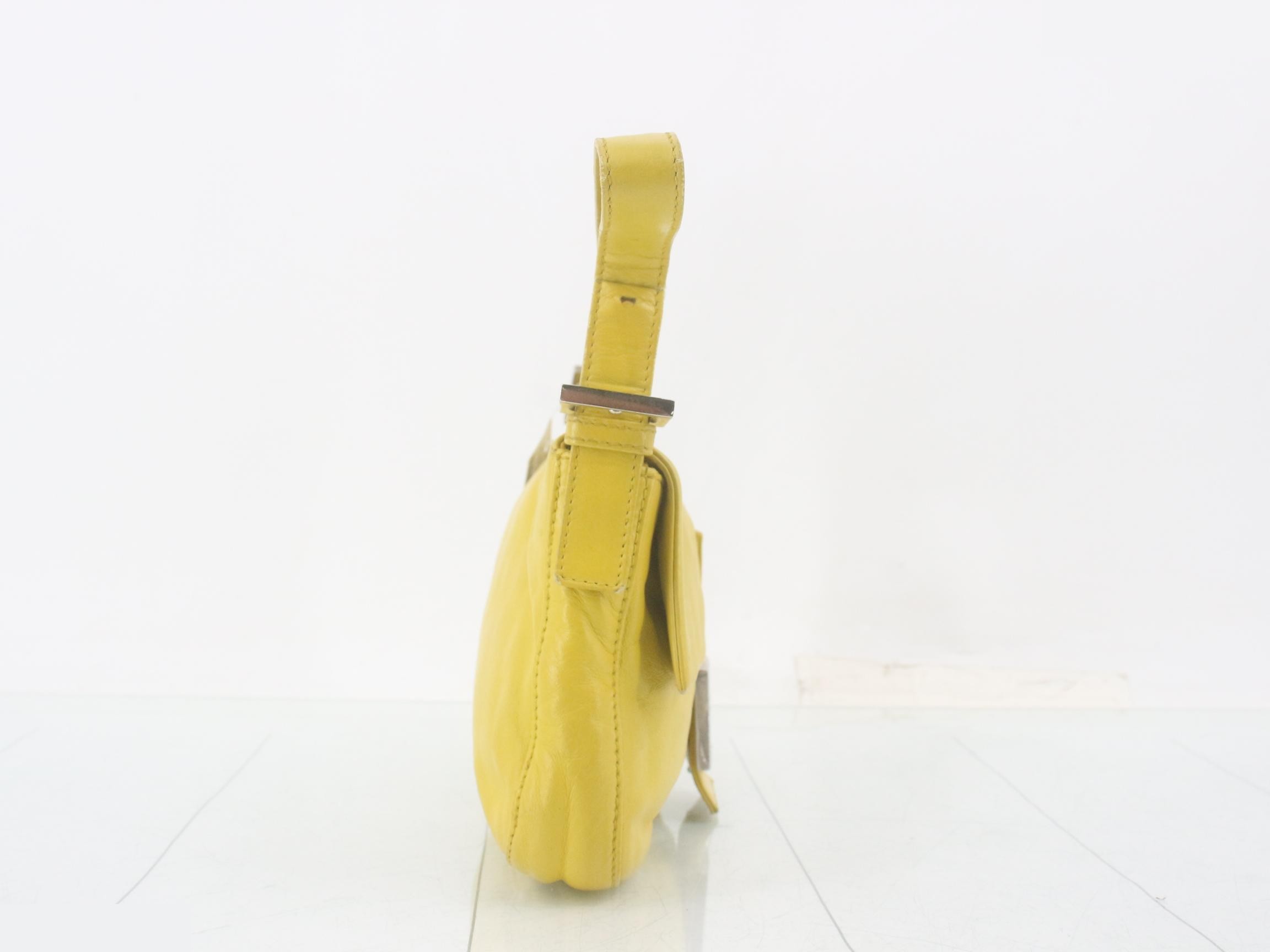 Mamma Baguette Leather One-Shoulder Bag (Yellow) — view 4