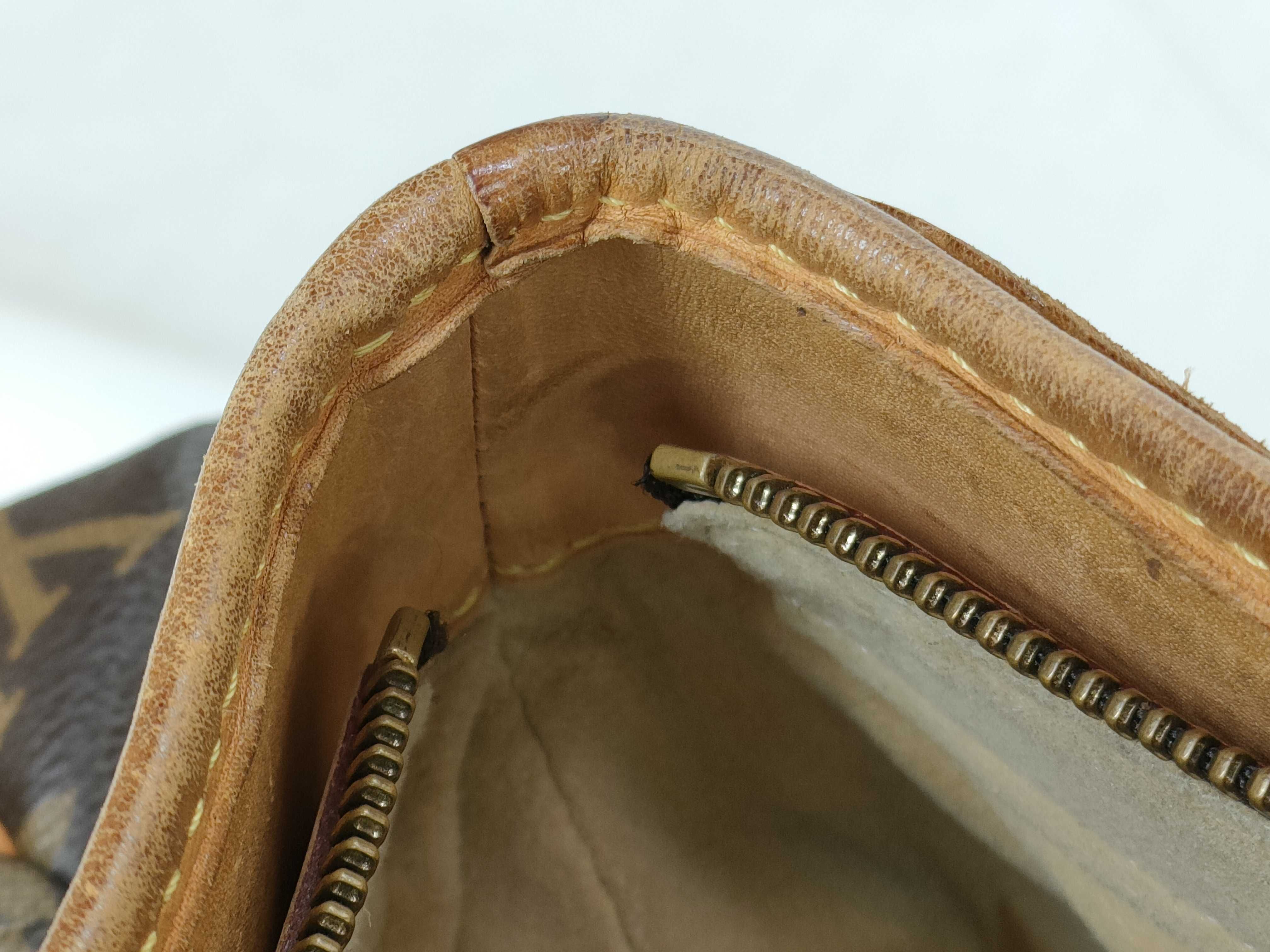 Boetie Monogram Turnlock Handbag — view 9