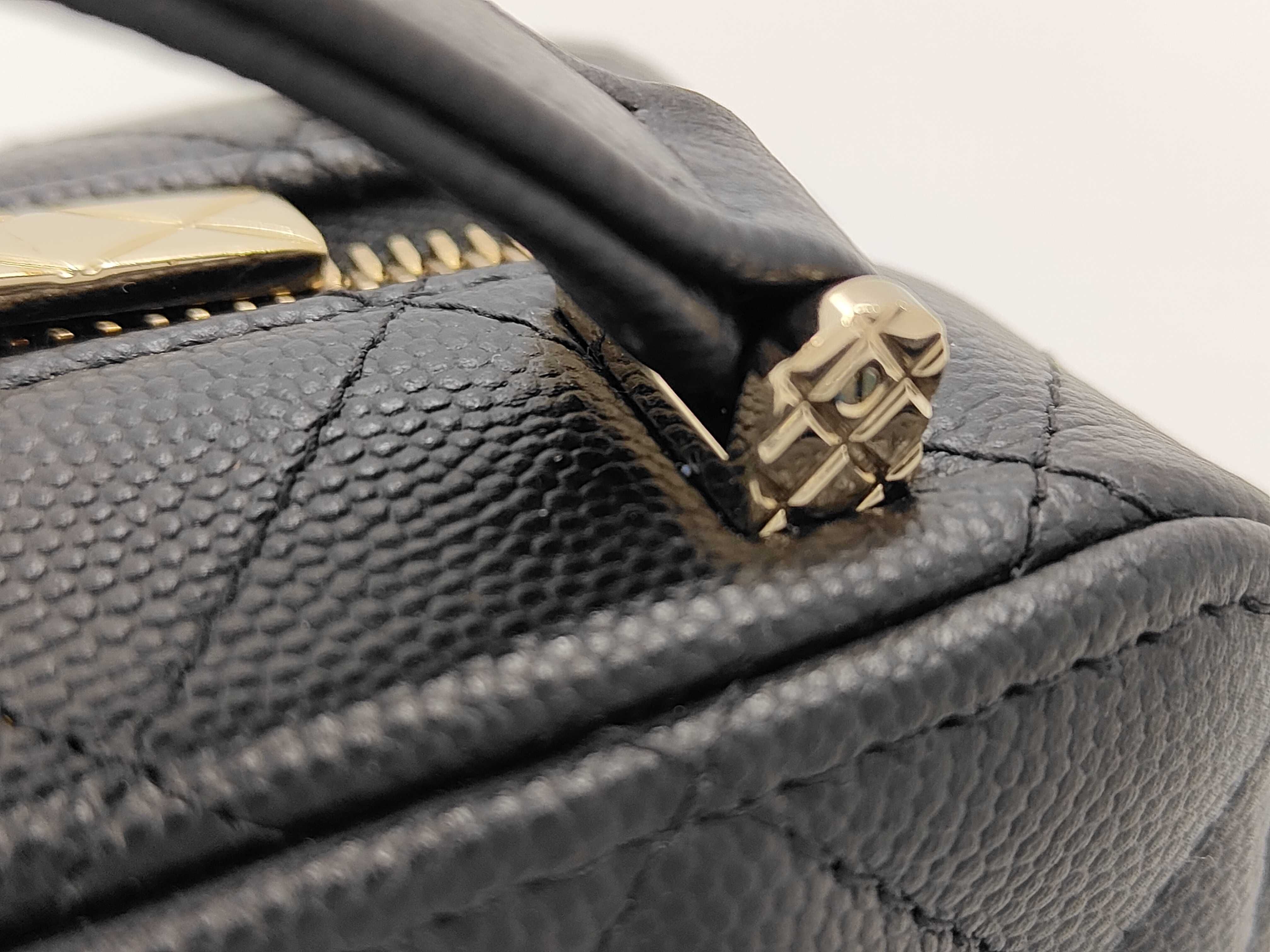 Matelassé Top Handle Vanity Bag, 2-Way, Lambskin, Black, Gold Hardware, Shoulder Bag — view 3
