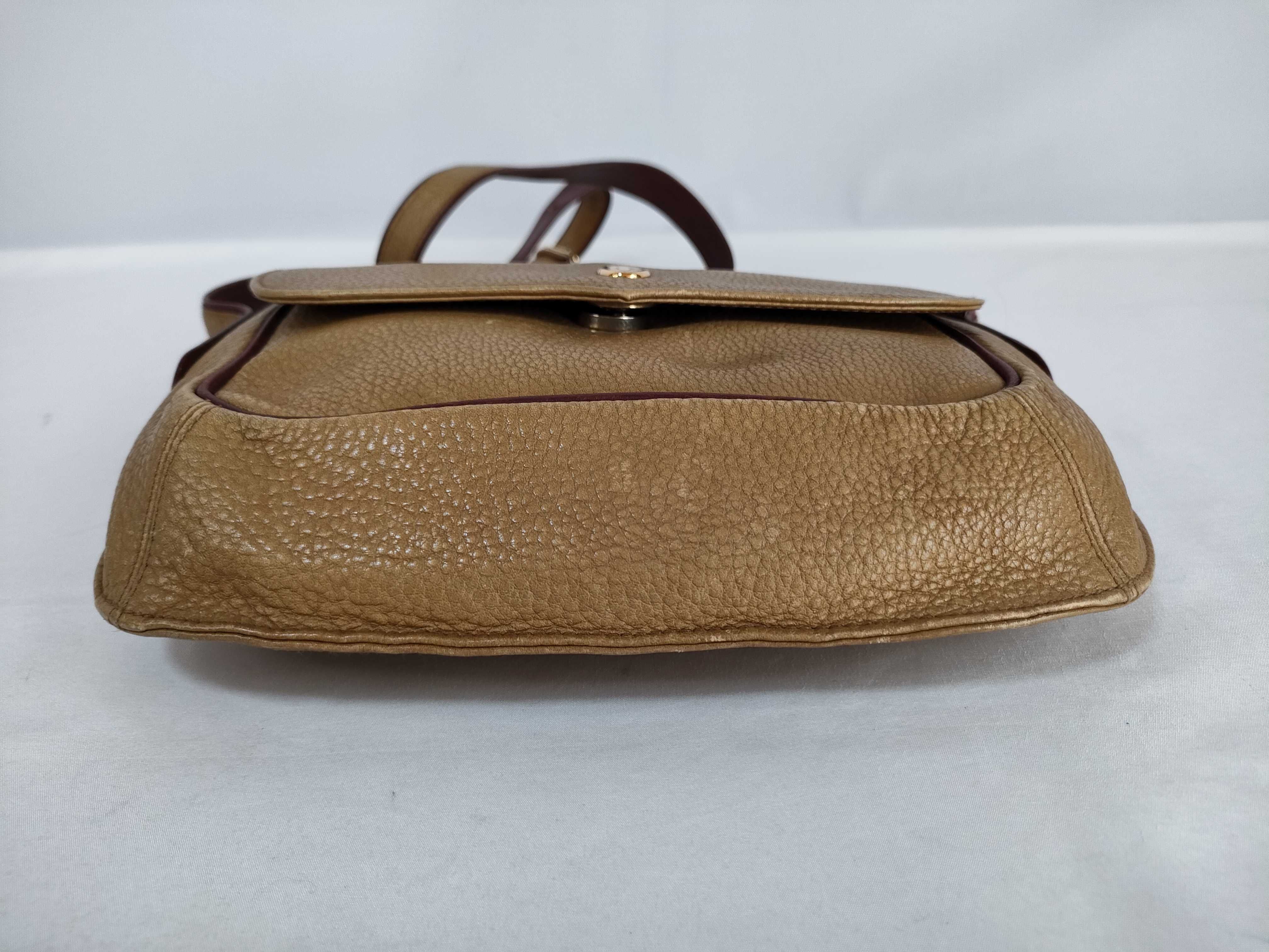 Trinity Leather Shoulder Bag, Flap Shoulder Bag — view 8