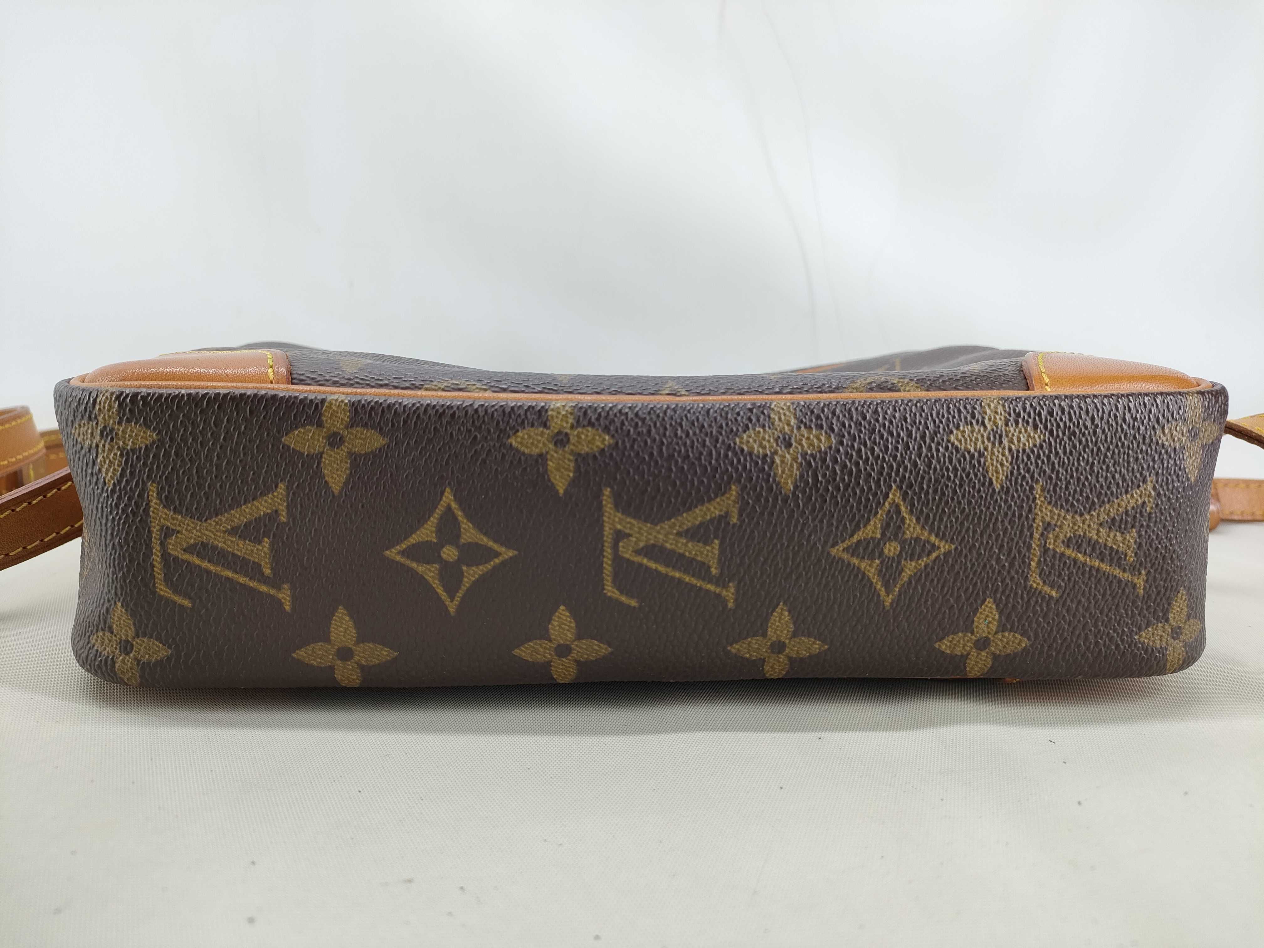 Monogram LV Bag Shoulder Bag — view 3