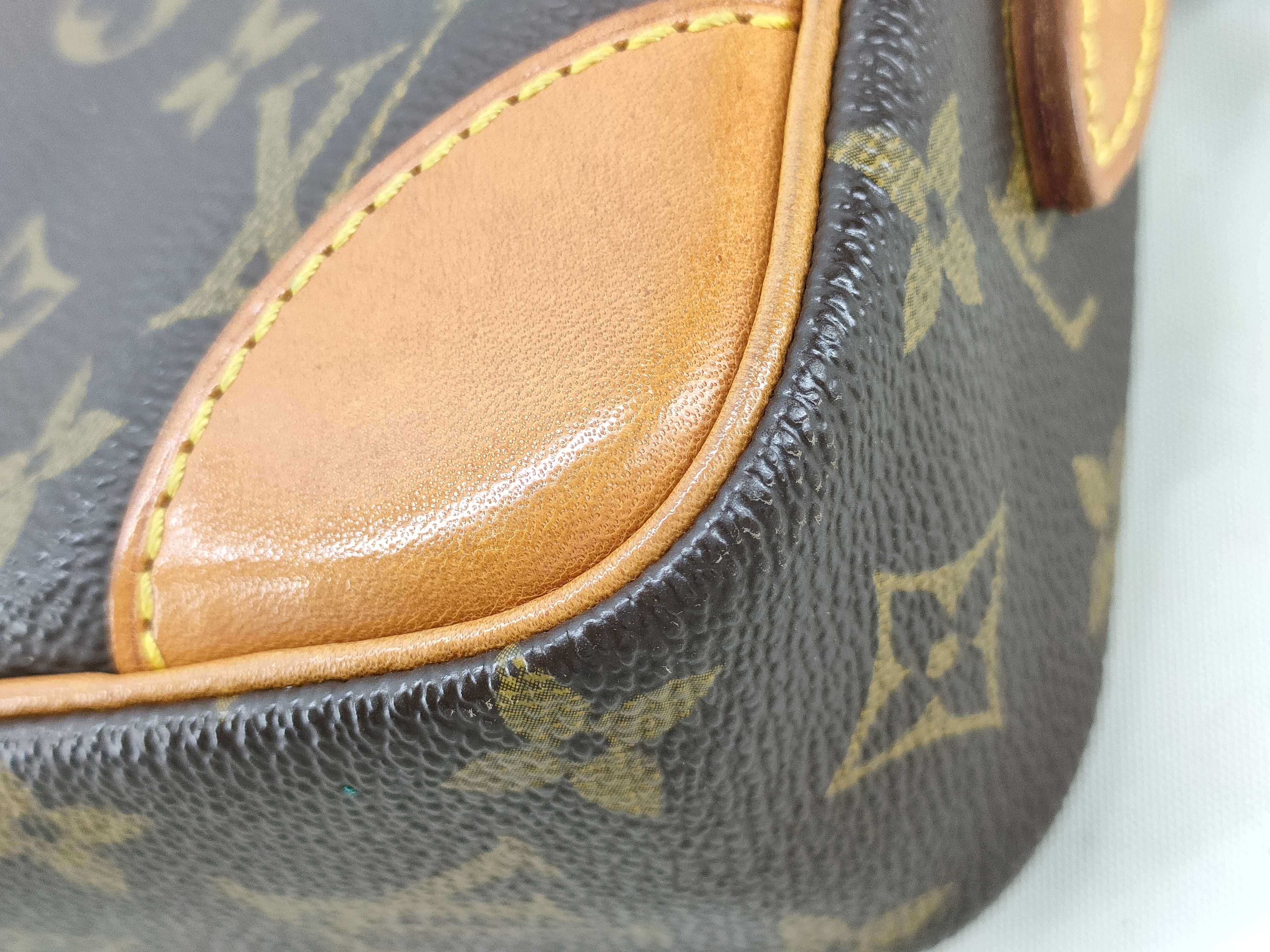 Monogram LV Bag Shoulder Bag — view 4