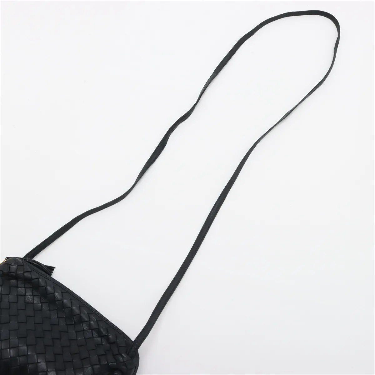 Intrecciato Leather Shoulder Bag Black — view 5