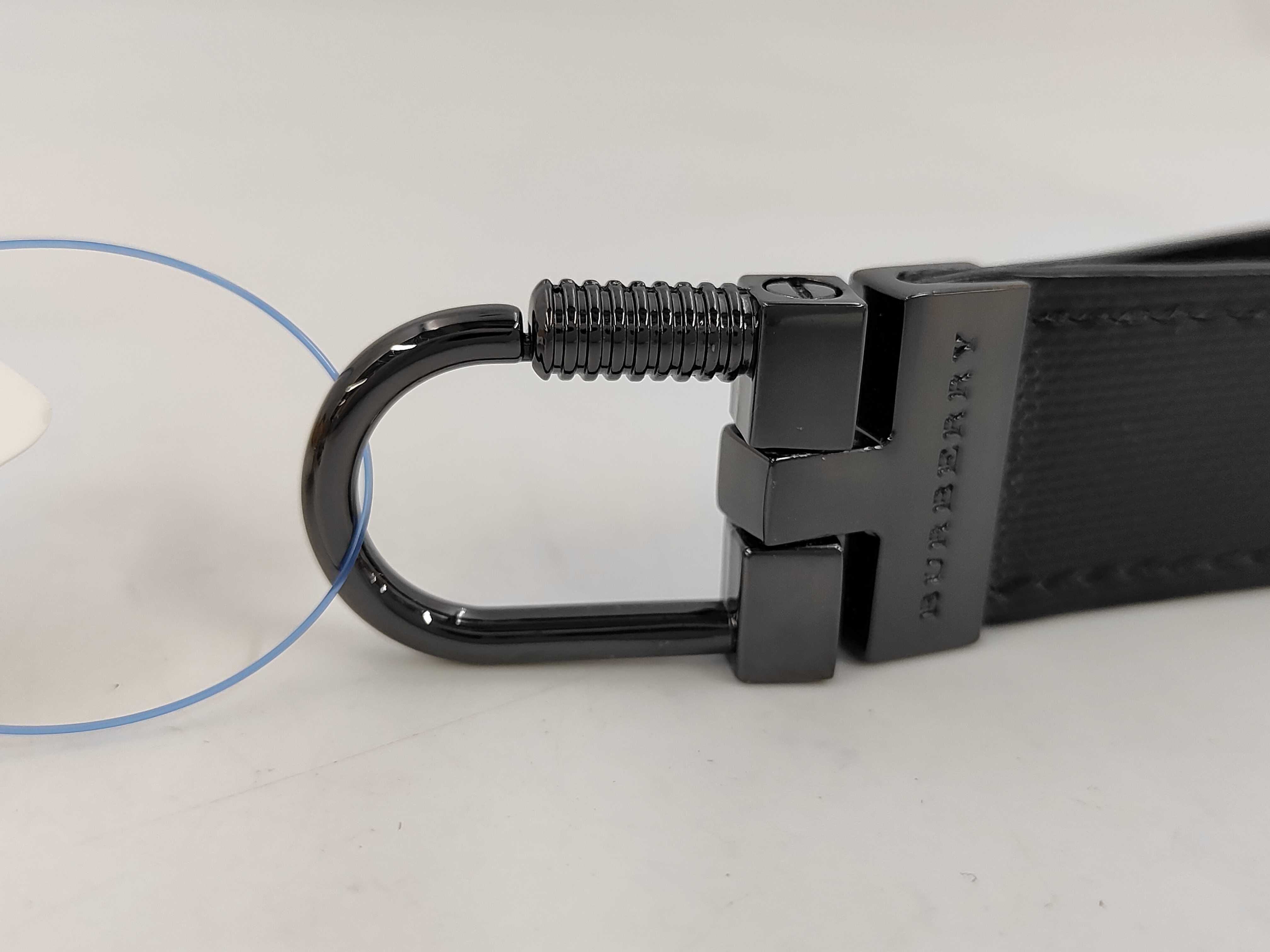 Keychain / Keyring / PVC Key Case & Keychain — view 6